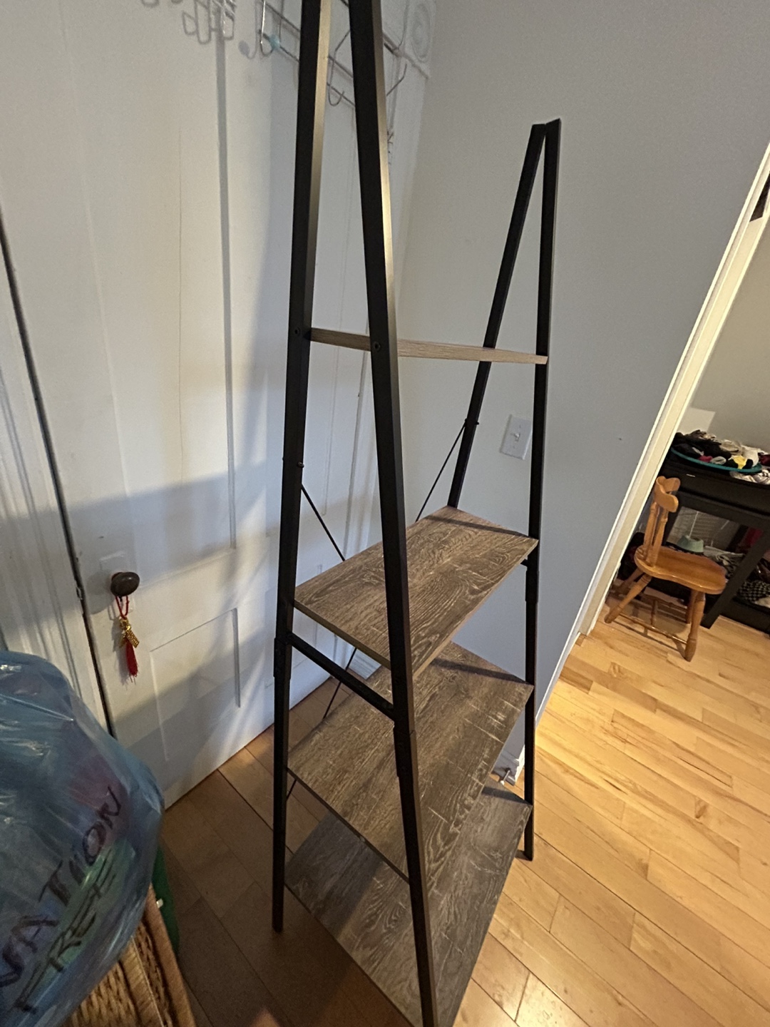 4-Shelf Ladder Bookcase - Industrial Style - photo 4