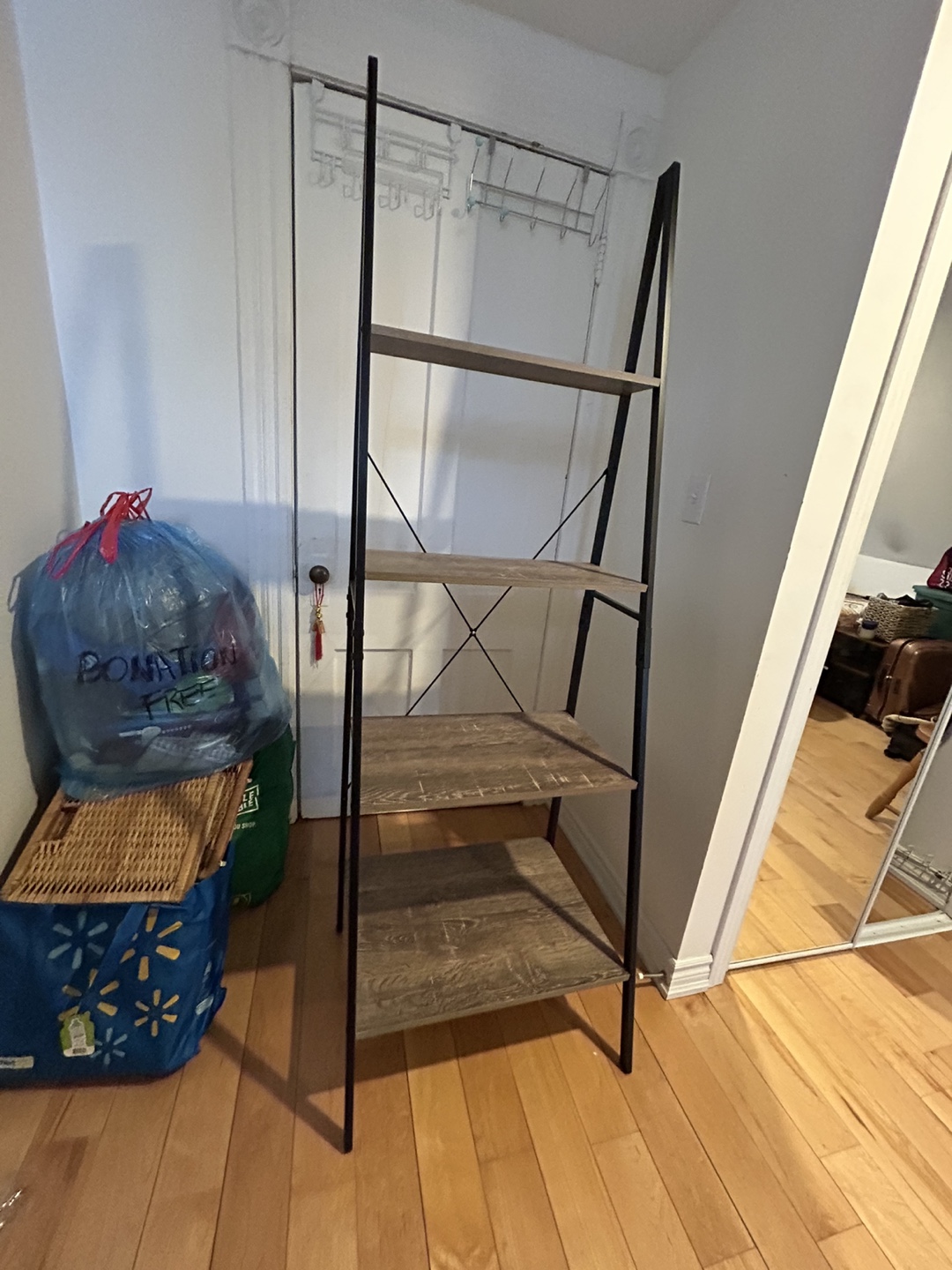 4-Shelf Ladder Bookcase - Industrial Style - photo 3