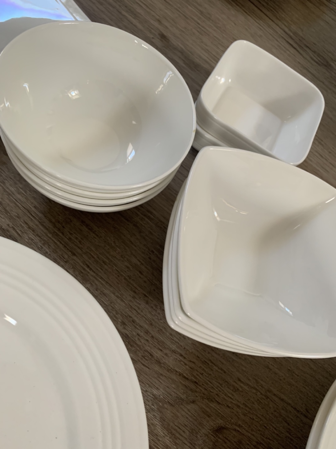 White Dinnerware Set - photo 5