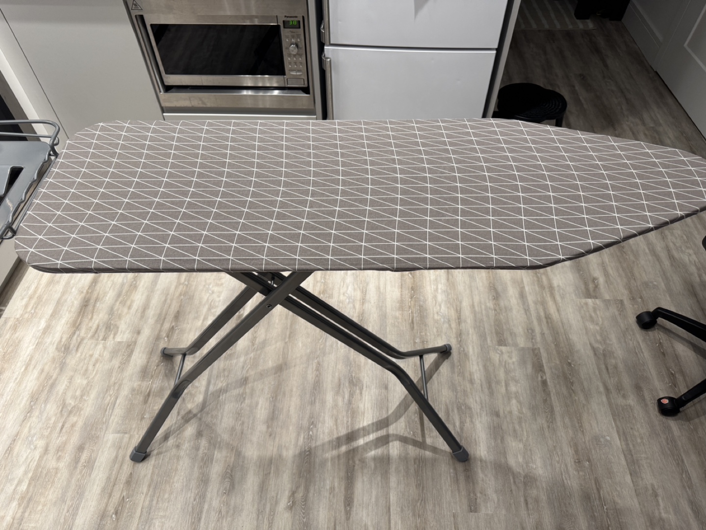 Type A Ironing Board - Grey Geometric Design