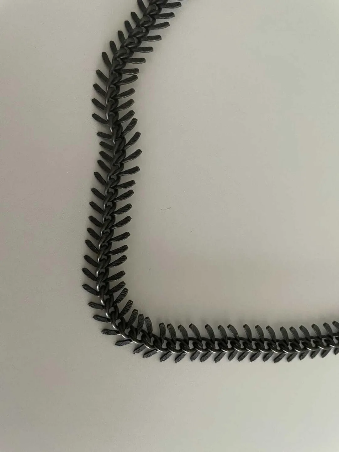 ✨4x$12✨ Black Fishbone Chain Necklace image indicator(2)