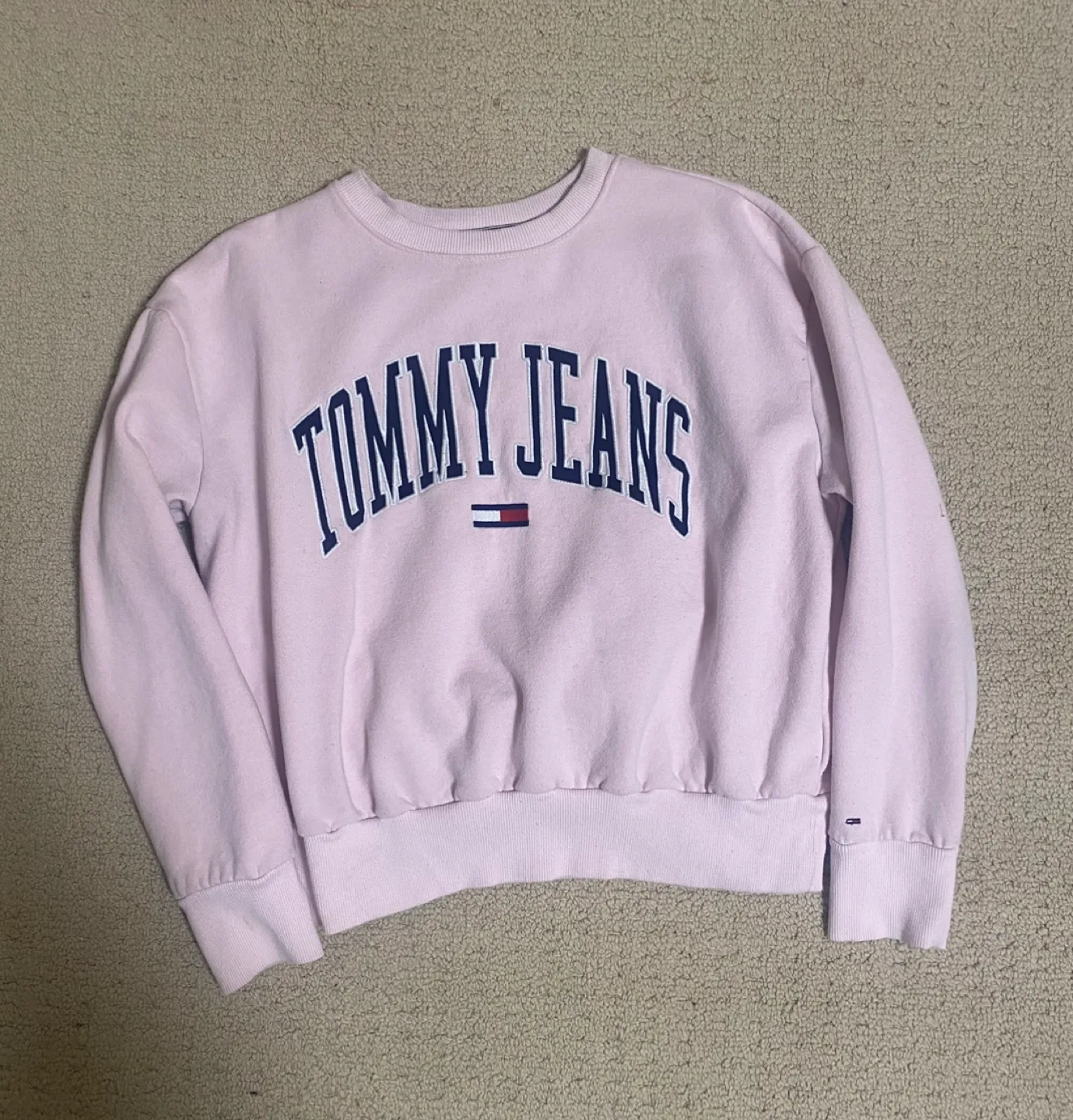 Tommy Jeans Pink Crewneck Sweatshirt image indicator(2)