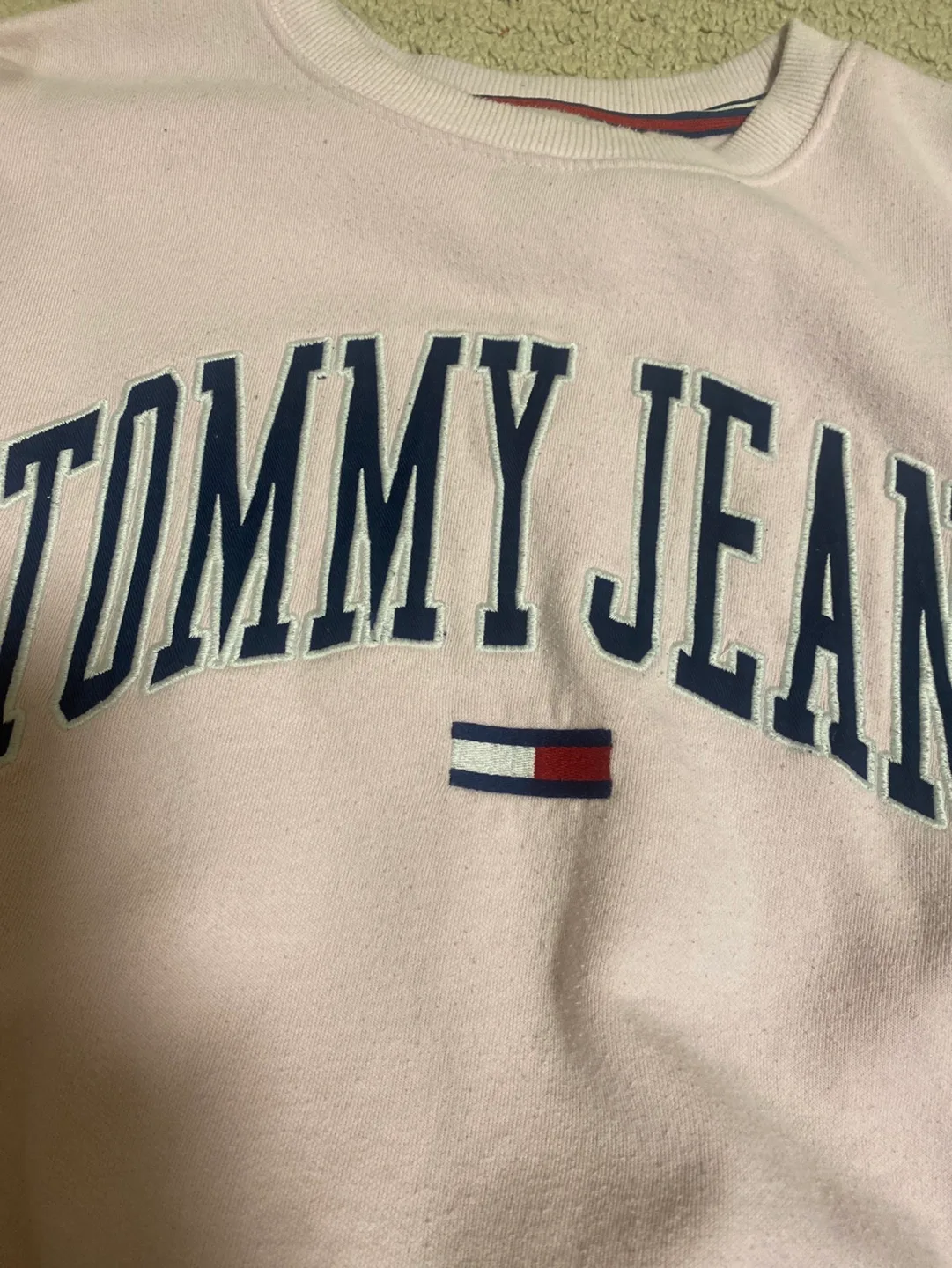 Tommy Jeans Pink Crewneck Sweatshirt image indicator(4)