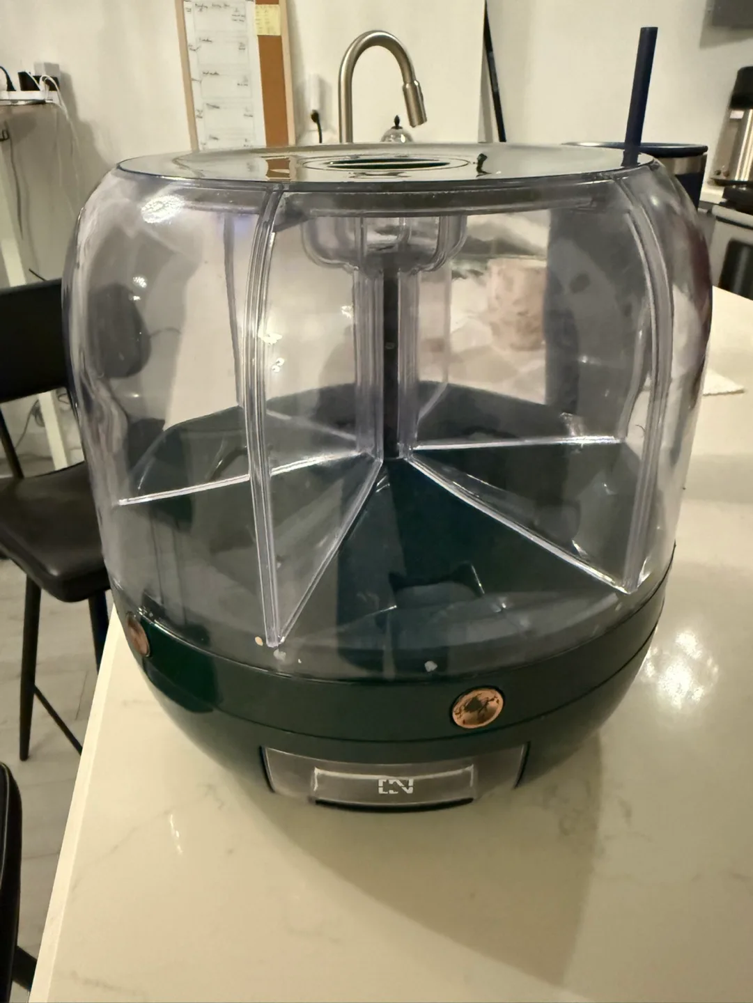 Rotating Grain Storage Box with 6 Compartments image indicator(2)