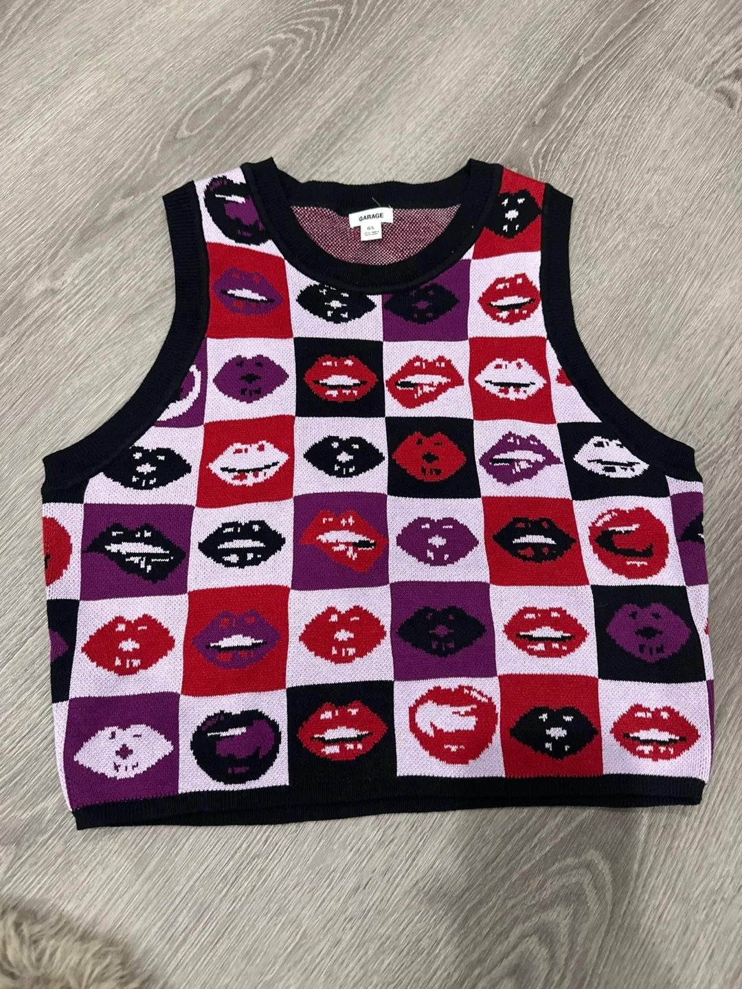 Garage Lips Knit Sleeveless Top thumbnail