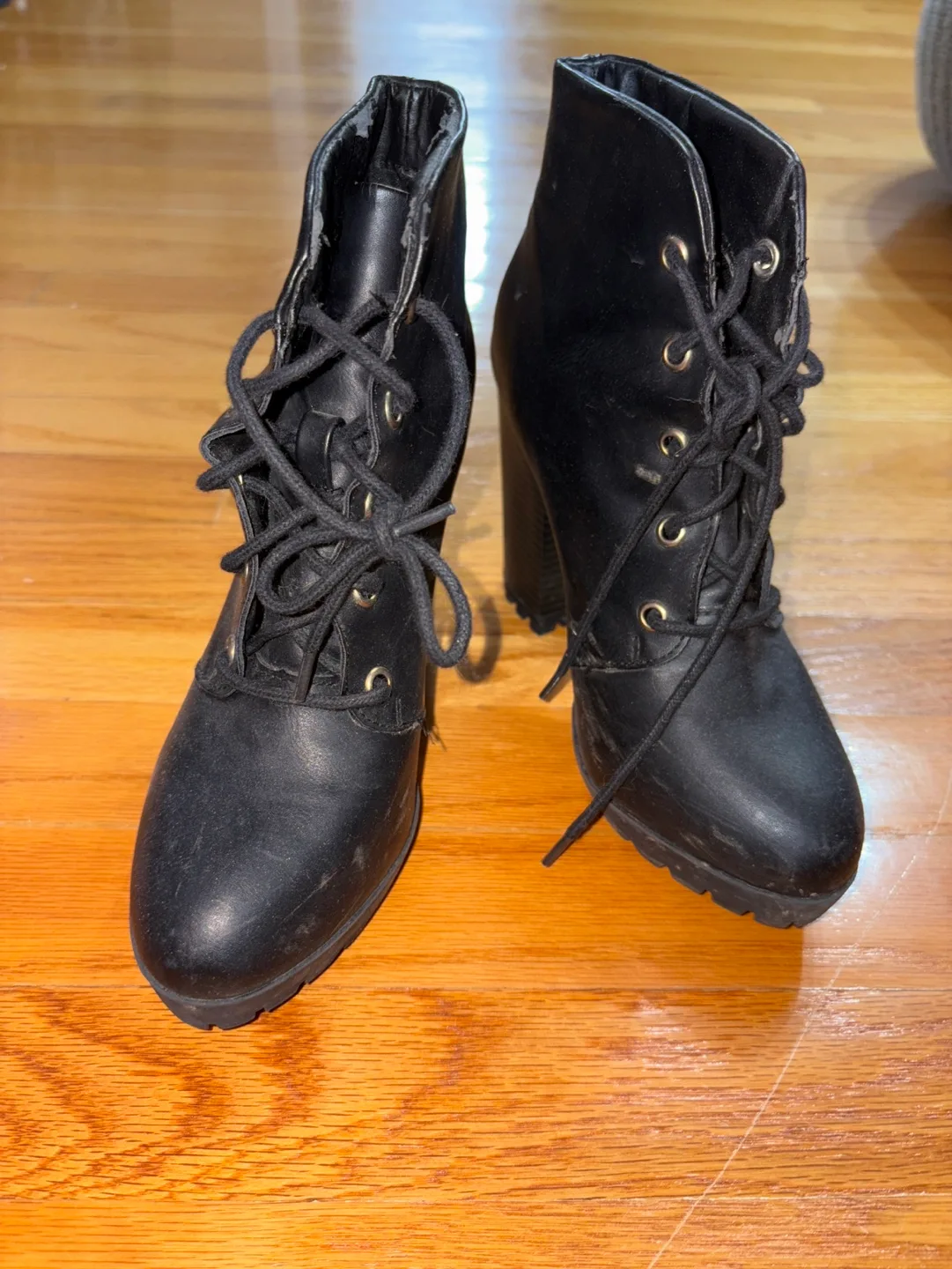 Black booties #freecycle image indicator(2)
