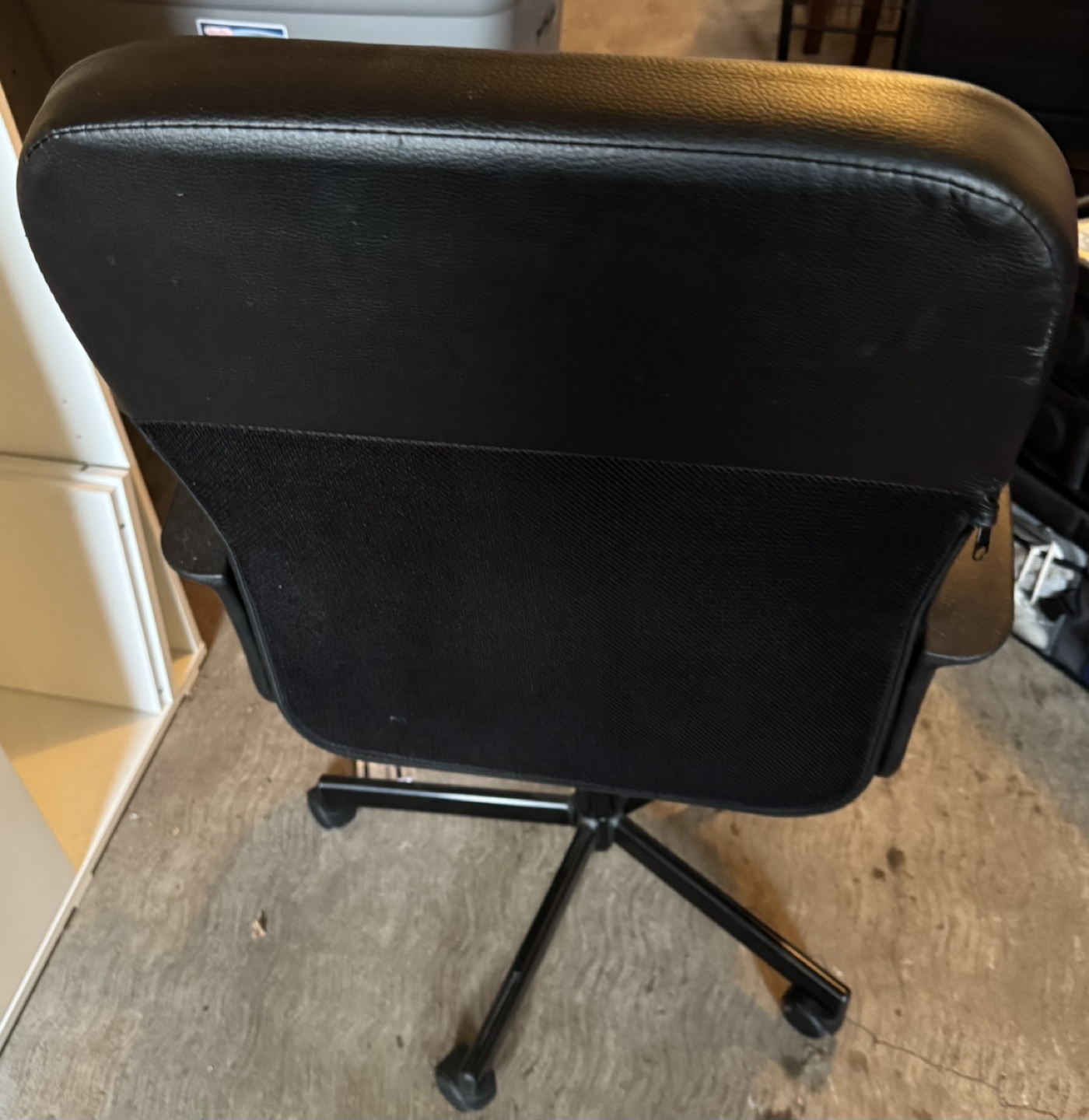 Black Office Chair - photo 2