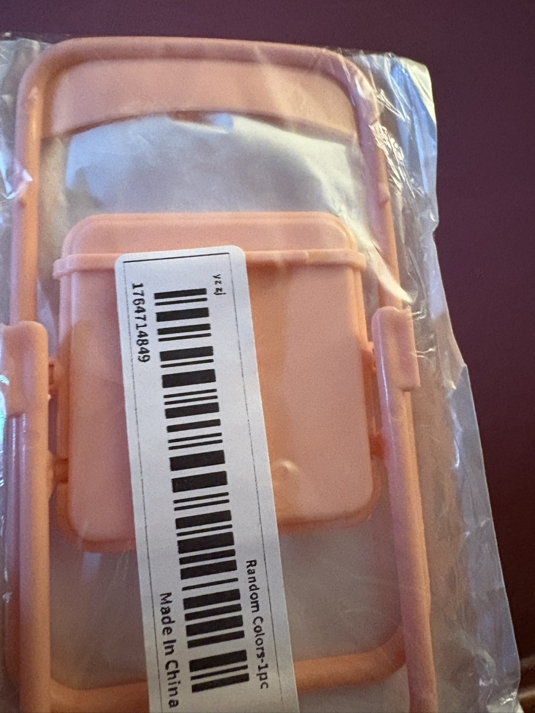 Miniature Pink Folding Chair phone holder #Freecycle - photo 3