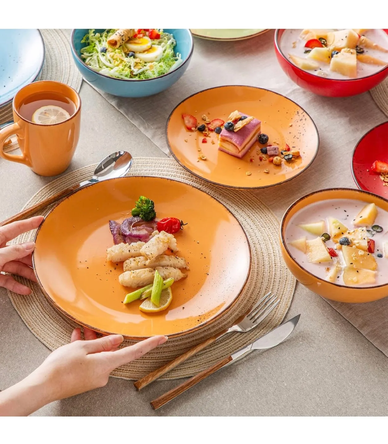 Vancasso 16-Piece Dinnerware Set - Multicoloured image indicator(2)