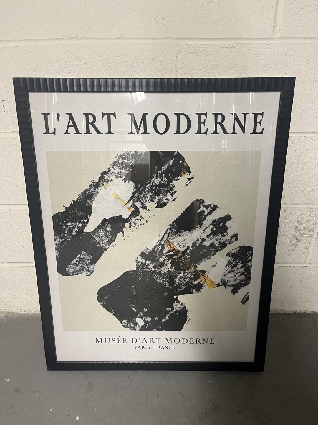 Framed L'Art Moderne Museum Print