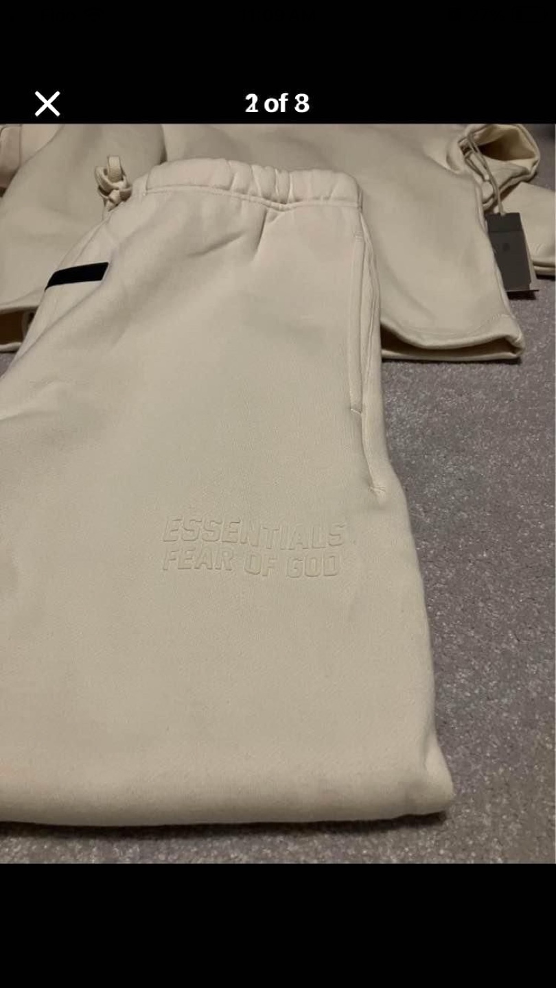 Fear of god essentials sweatpants - photo 2