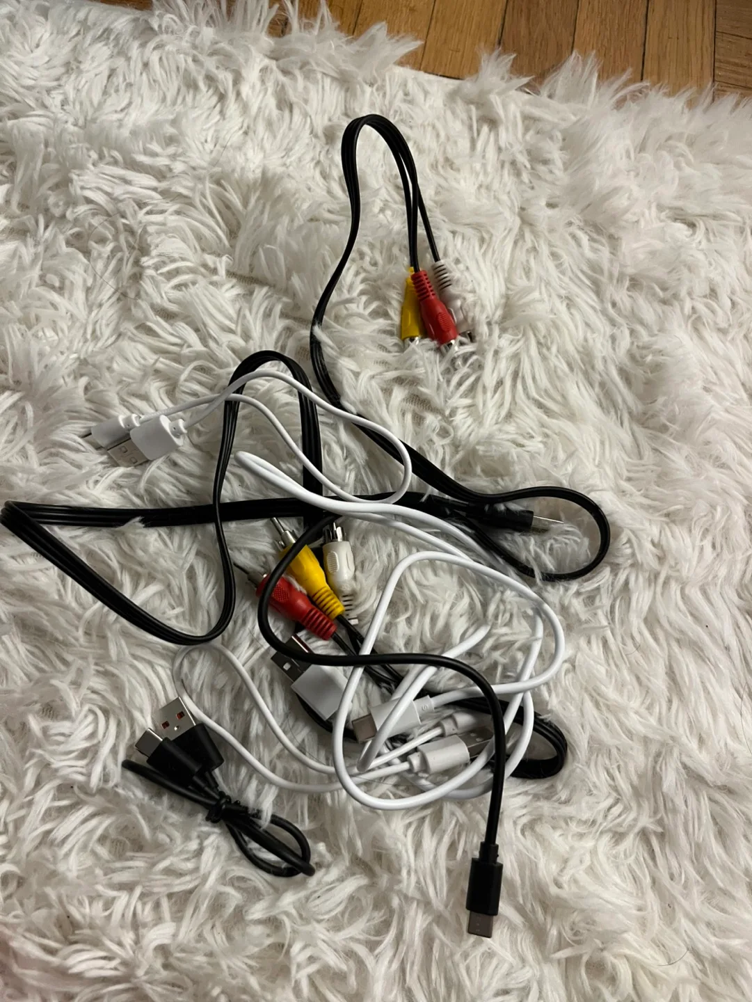 Assorted Cables - USB, USB-C, RCA #freecycle thumbnail