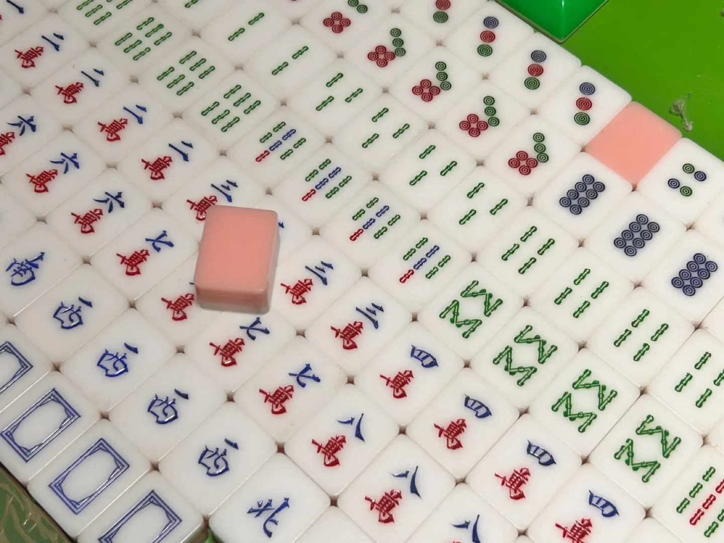 Complete pink colour Mahjong Set - Taiwanese style small size image indicator(2)