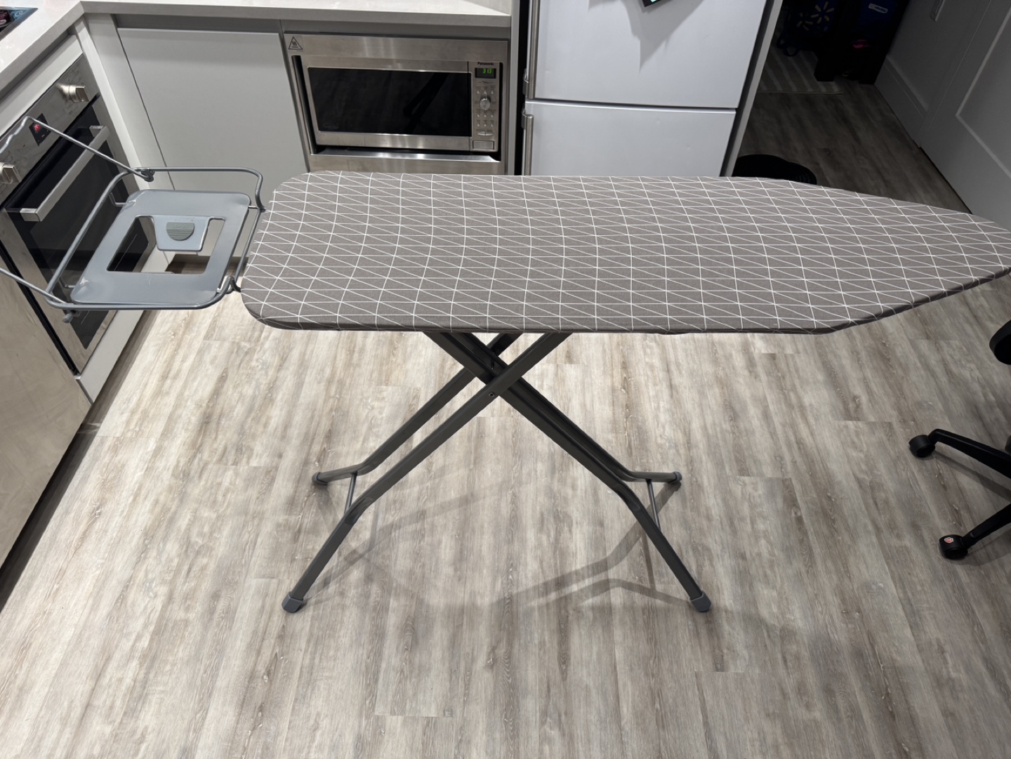 Type A Ironing Board - Grey Geometric Design