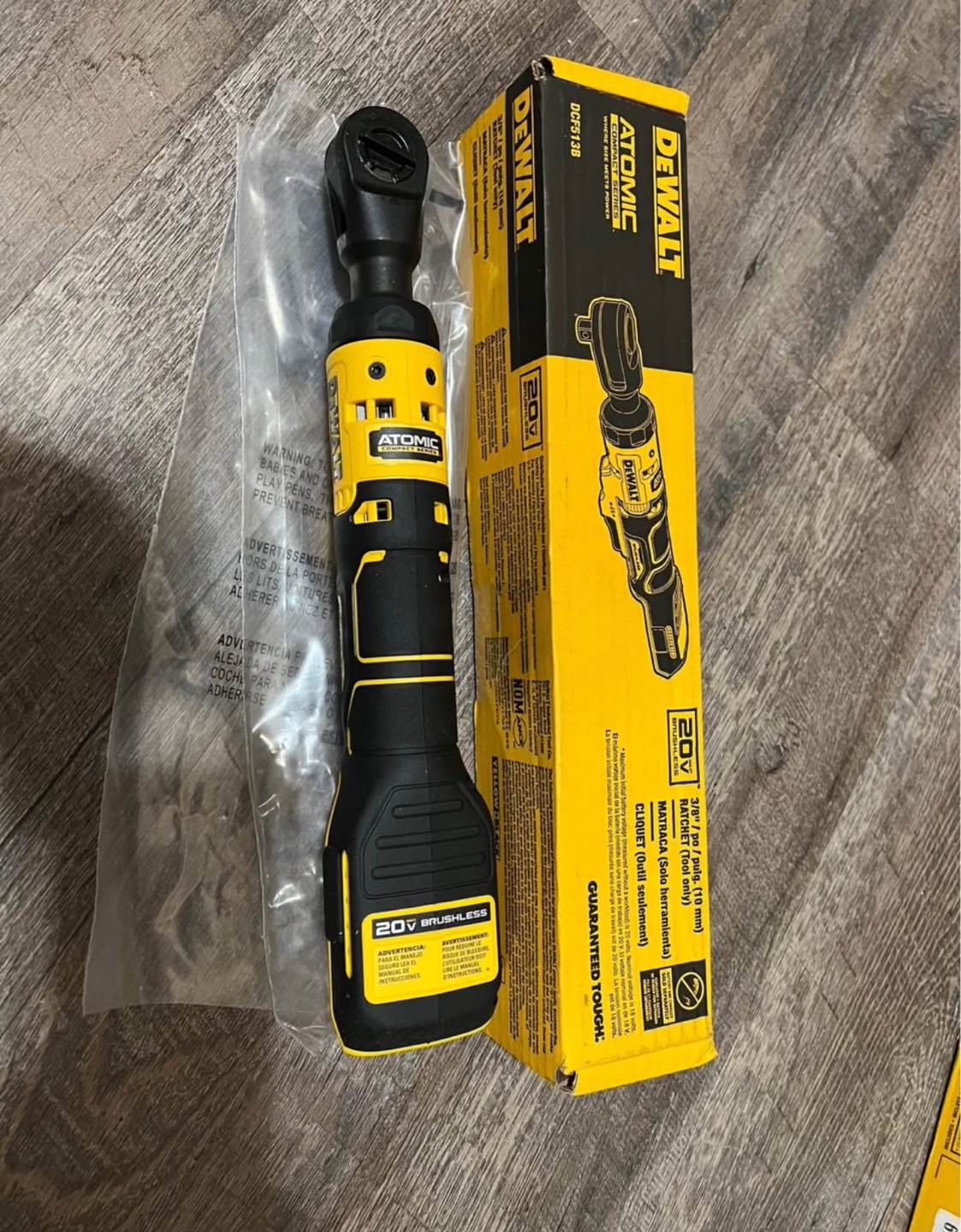 Dewalt Atomic 20V Max Cordless 3/8 in Ratchet - photo 2