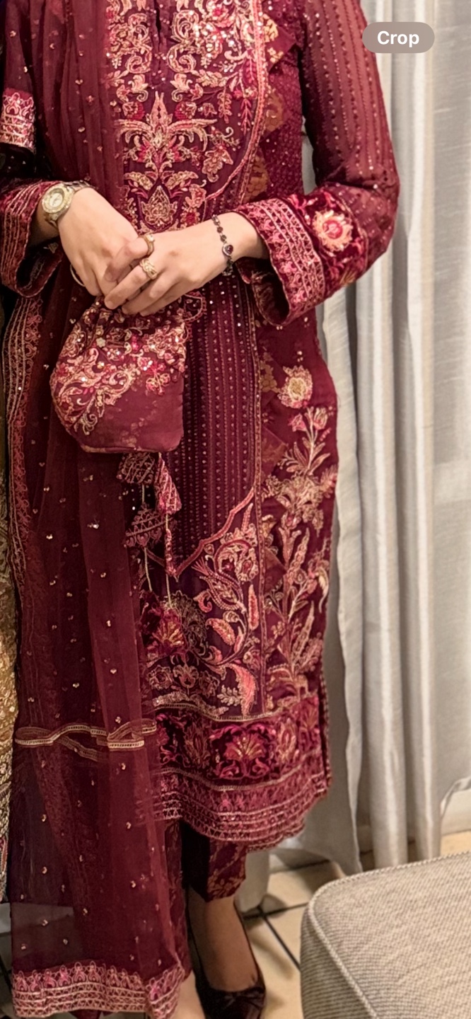 Burgundy Embroidered Pakistani Shalwar Kameez - photo 2