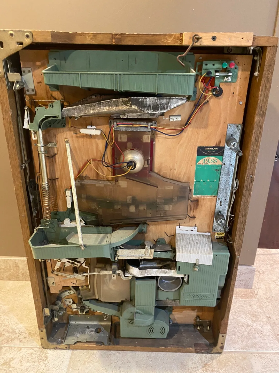 Vintage Pachinko  Nishijin Mechanical Skill Game image indicator(2)