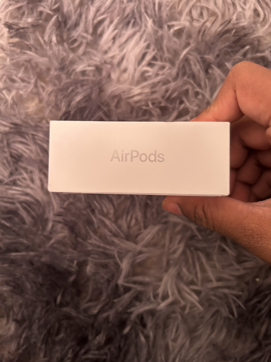 Apple AirPods gen 4 - photo 4