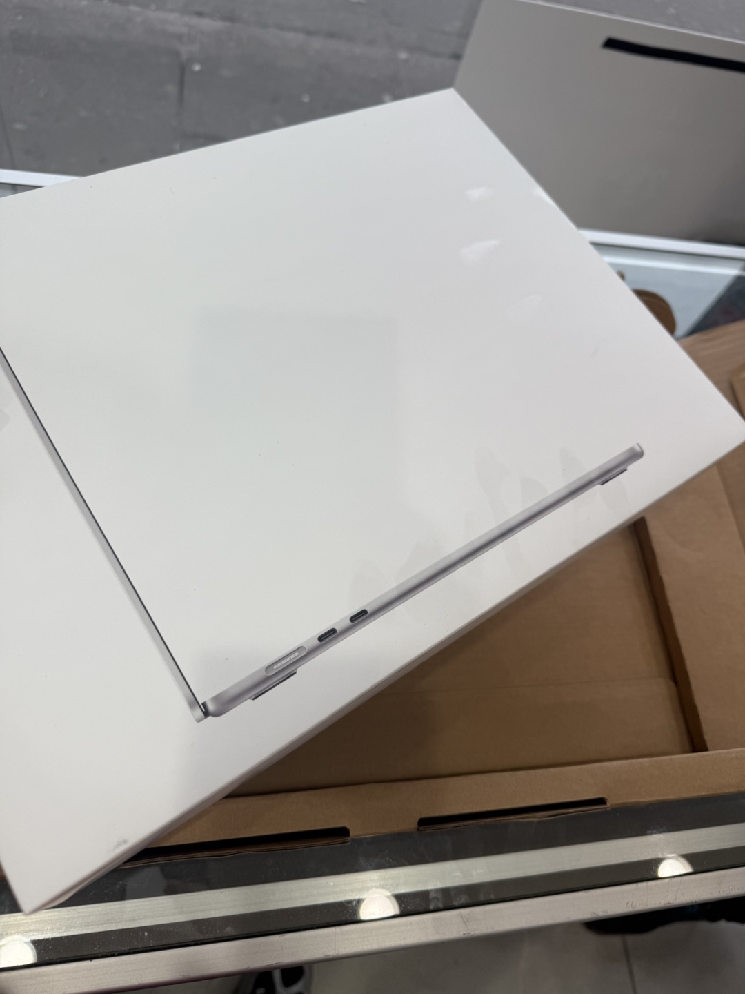 New 15-inch MacBook Air with M2 Chip - 256GB SSD, 8GB RAM - photo 2