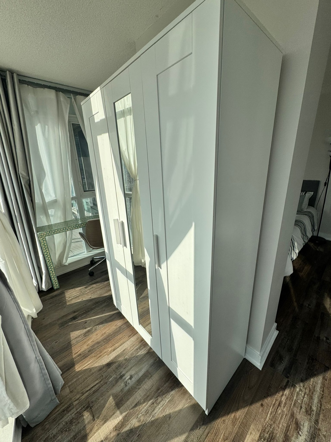 White Wardrobe with Mirror - photo 2
