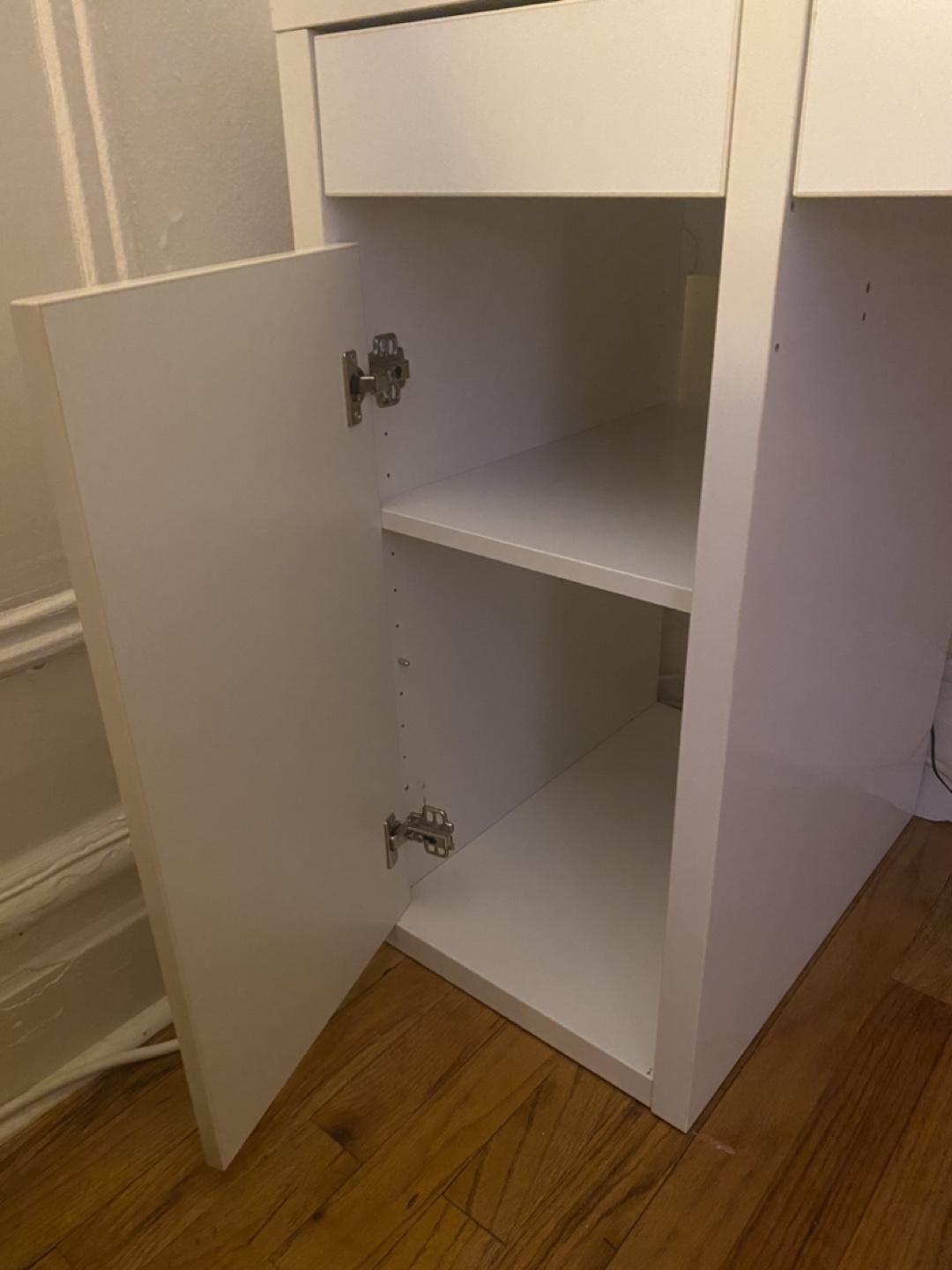 IKEA MICKE Desk - White - photo 2
