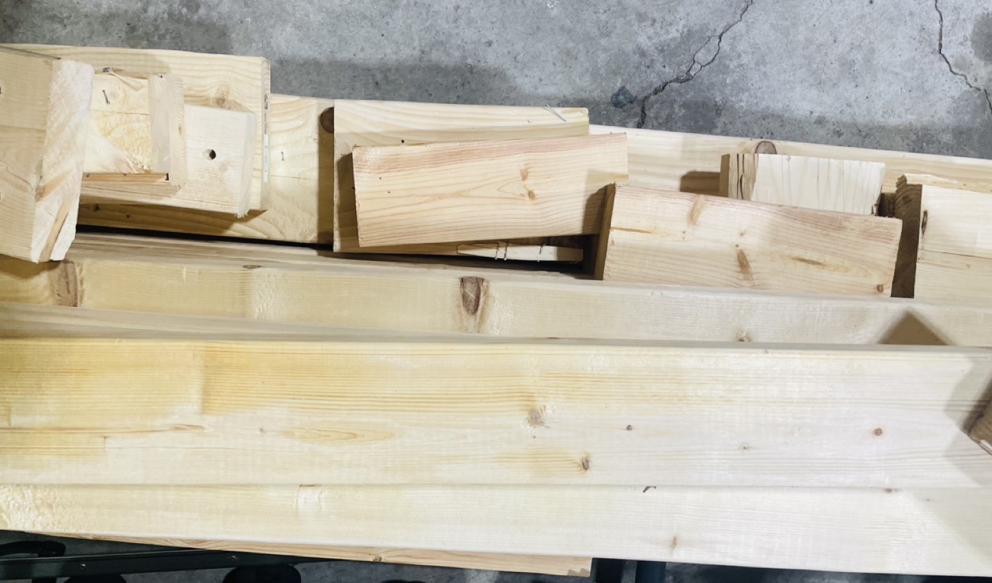 Untreated Pine Lumber Scraps - photo 4