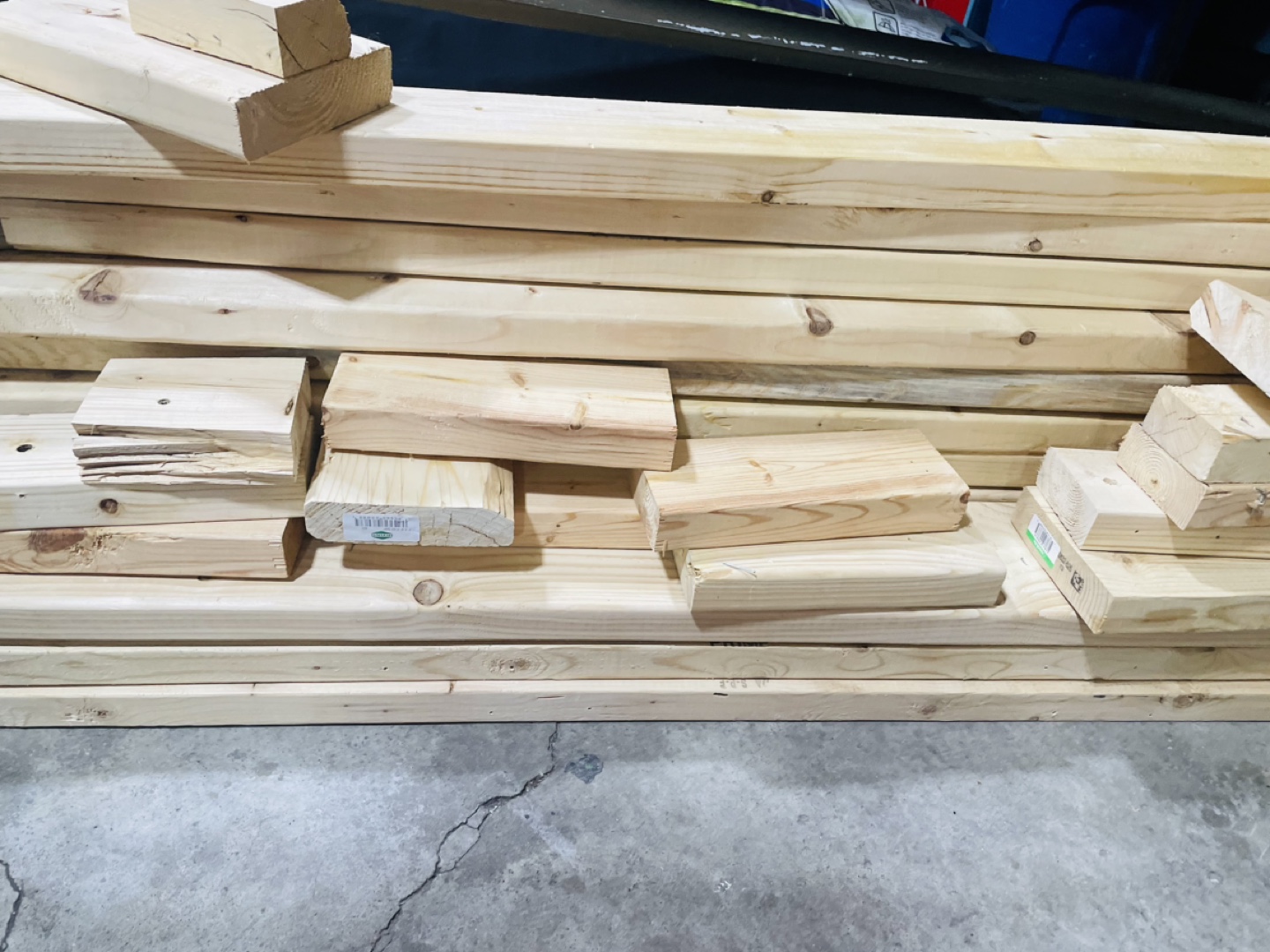 Untreated Pine Lumber Scraps - photo 5