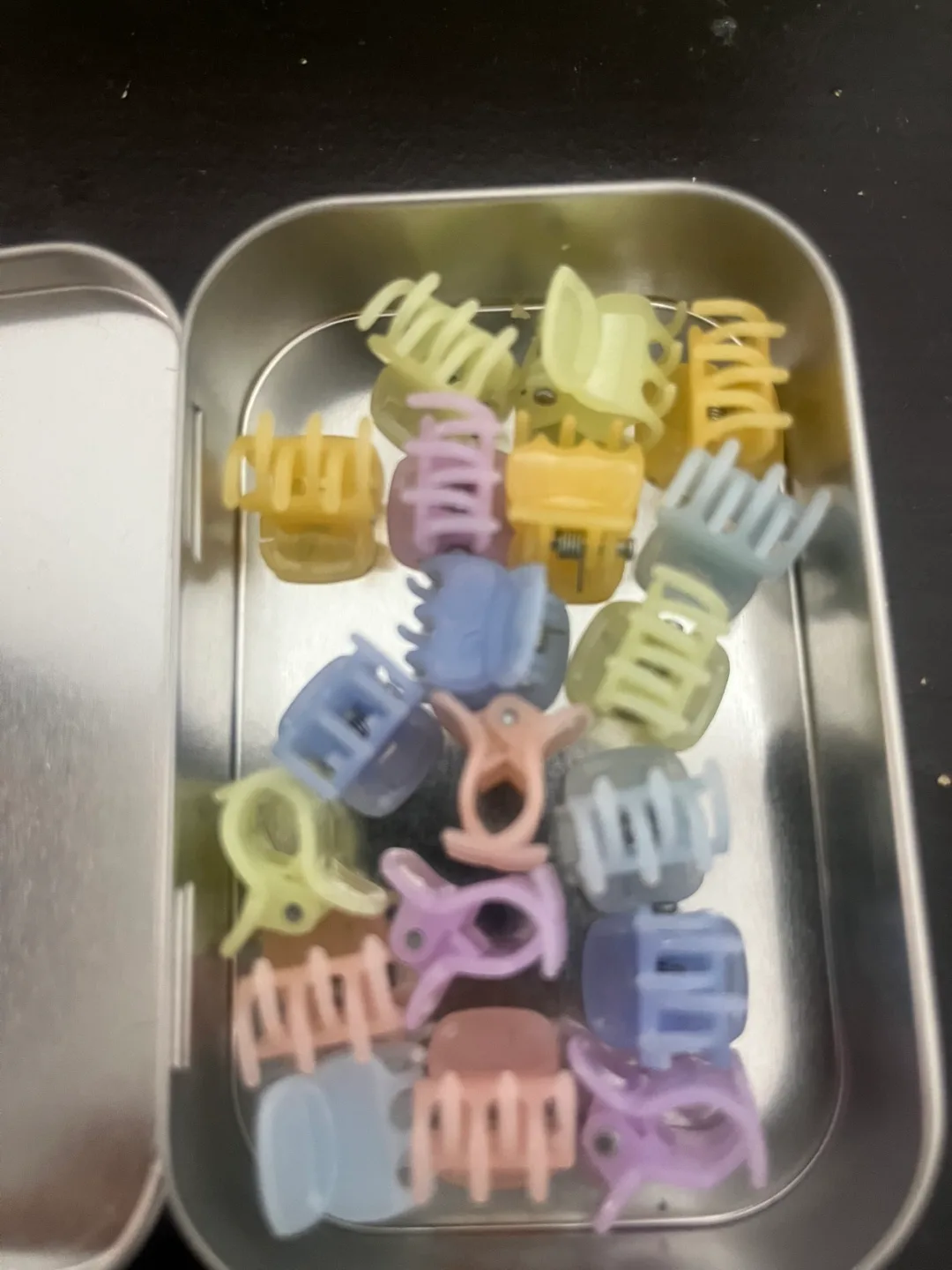 Mini Claw Clips - Pastel Colors #Freecycle thumbnail