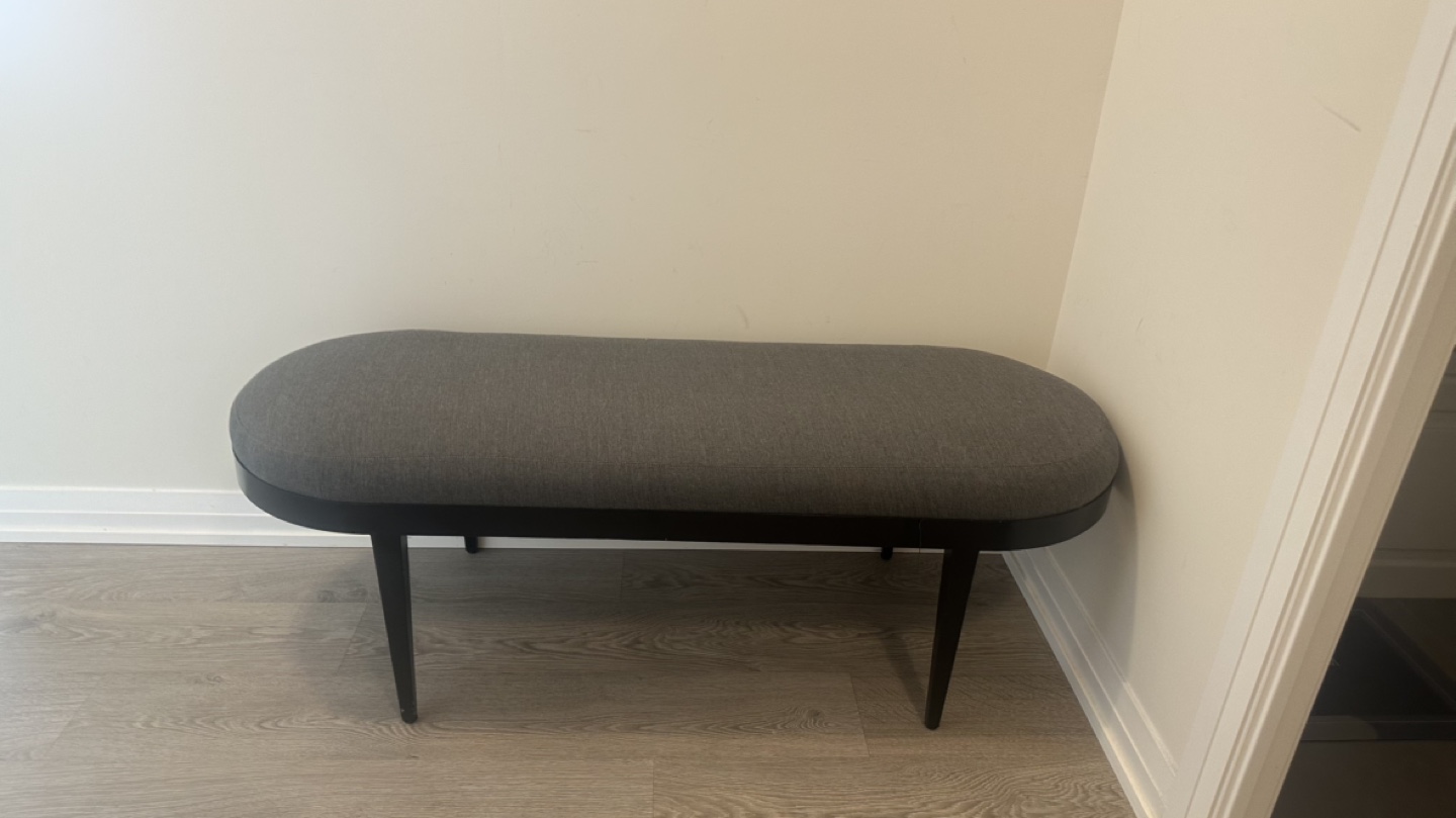 Grey Upholstered Entryway Bench with Black Legs