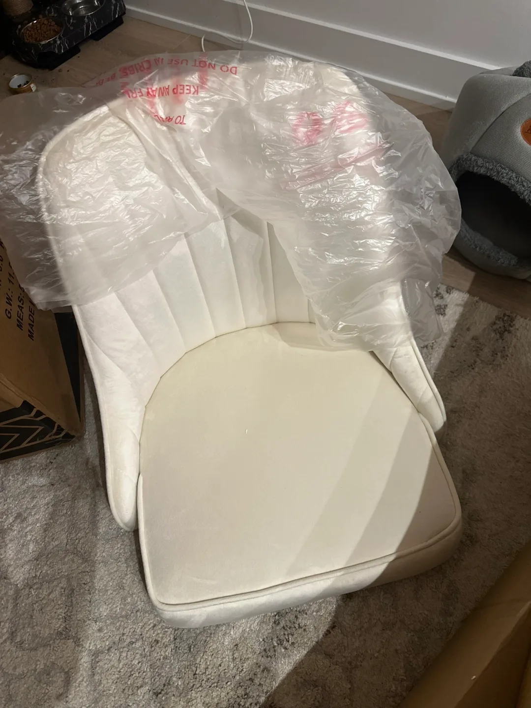 New Jeffan Dining Chair - White Velvet image indicator(3)