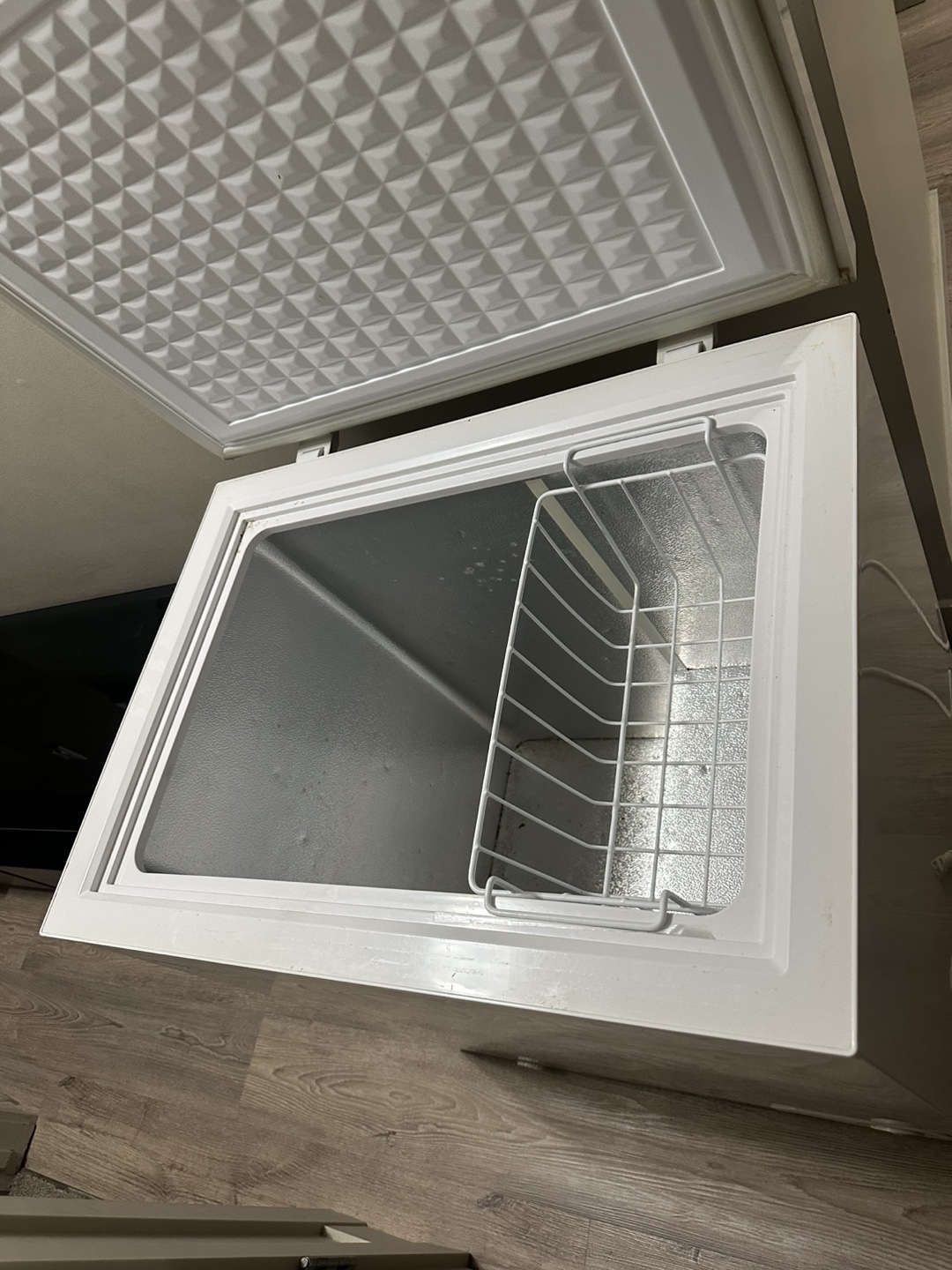 Haier Thermocool freezer in excellent condition - photo 2
