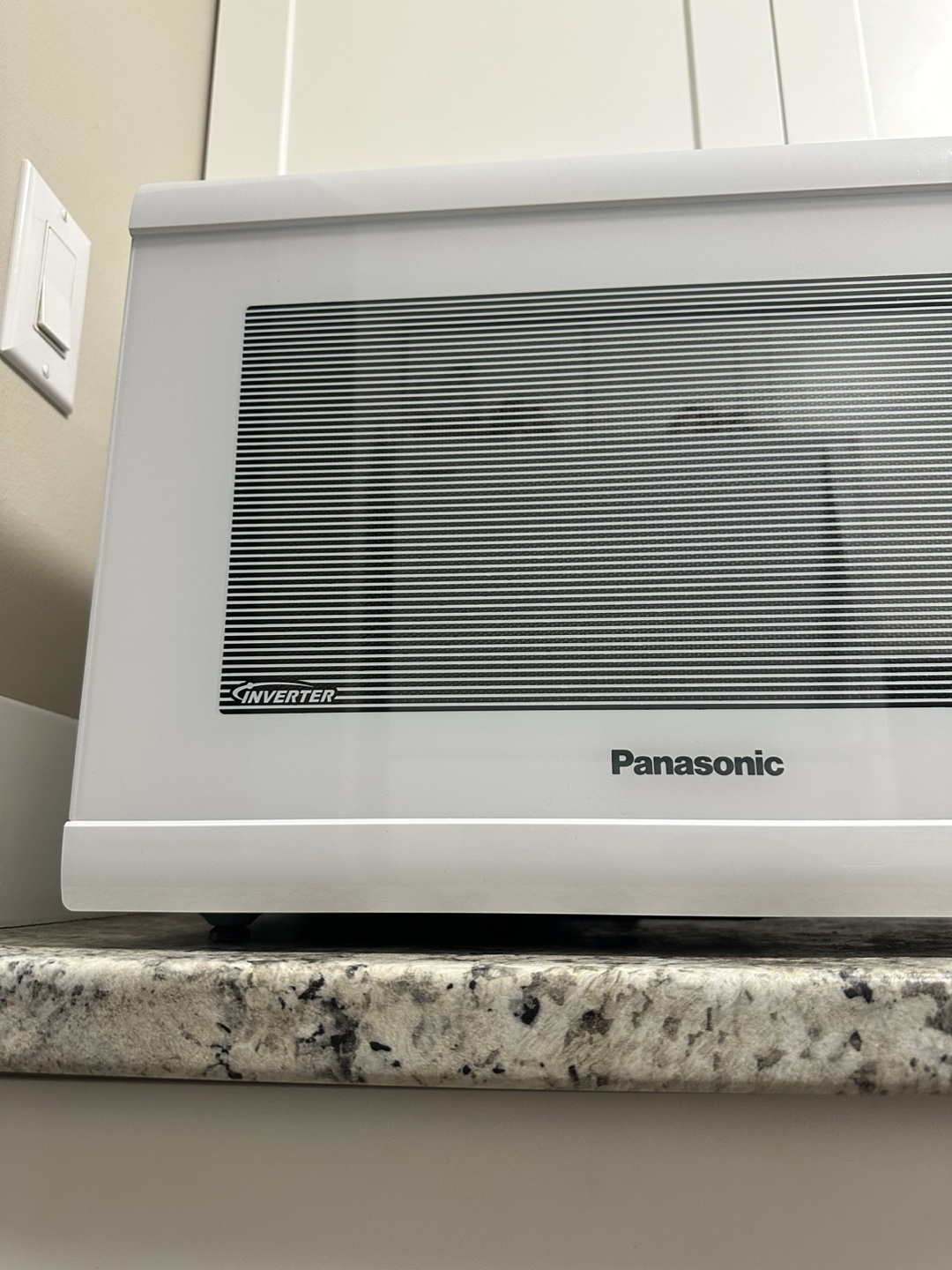 Panasonic Inverter Microwave in immaculate condition - photo 3
