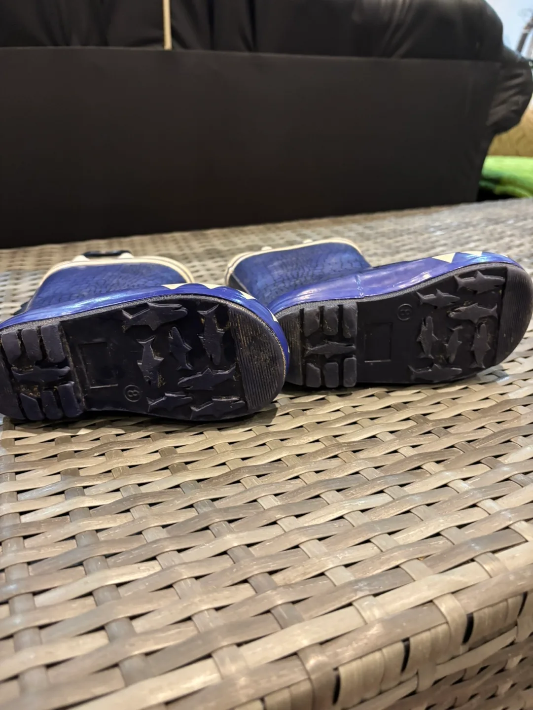 Kids' Dinosaur Rain Boots Size 8 image indicator(5)