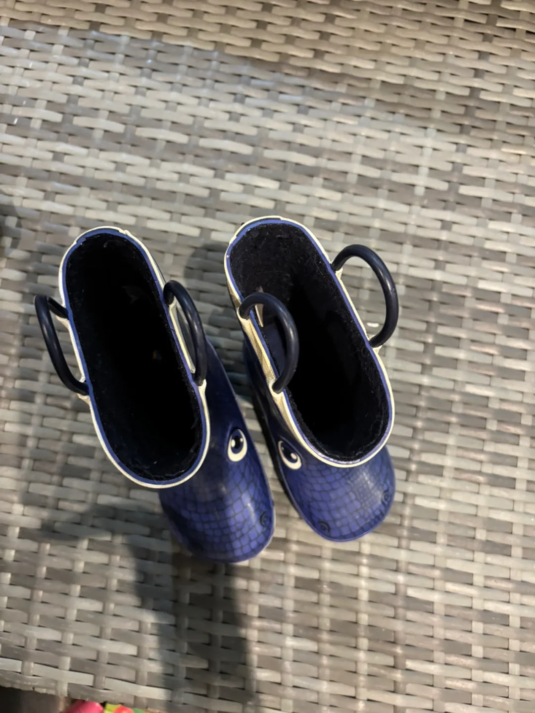 Kids' Dinosaur Rain Boots Size 8 image indicator(3)