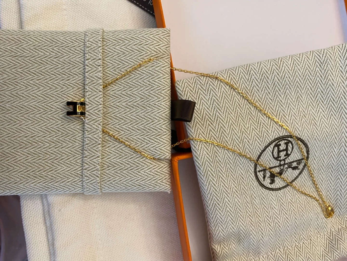 Authentic brand new Hermès Pop H Necklace thumbnail