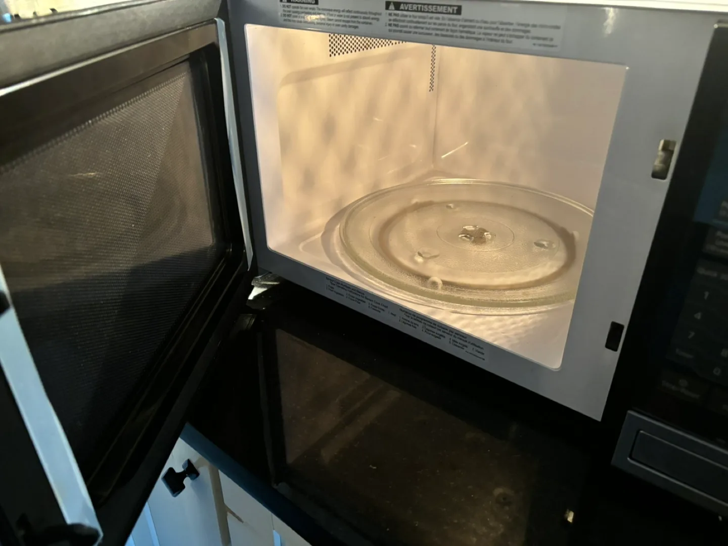 Panasonic Genius Microwave - Stainless Steel image indicator(5)