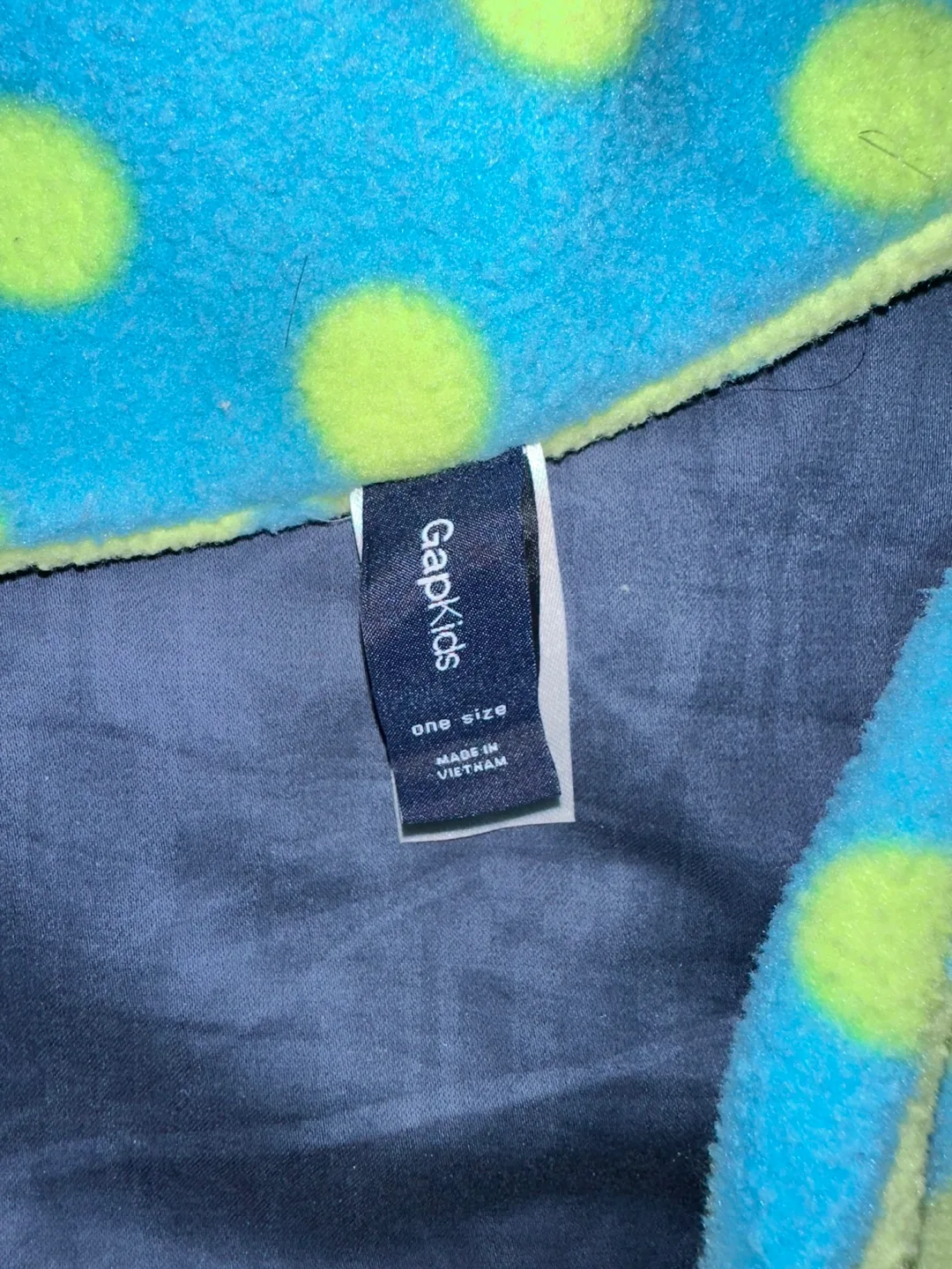 #freecycle GapKids Fleece Polka Dot Scarf image indicator(2)