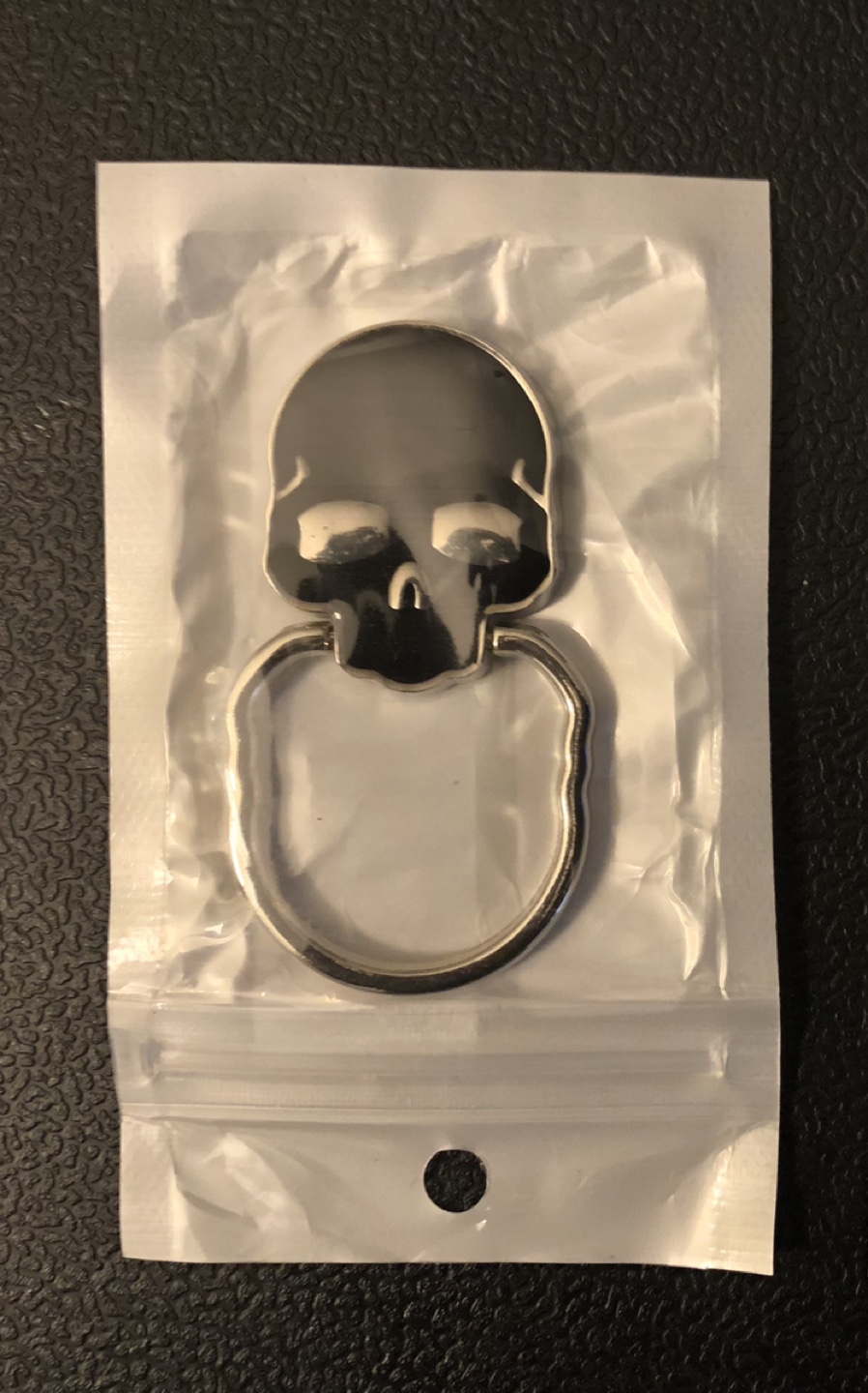 Black Skull Phone Grip