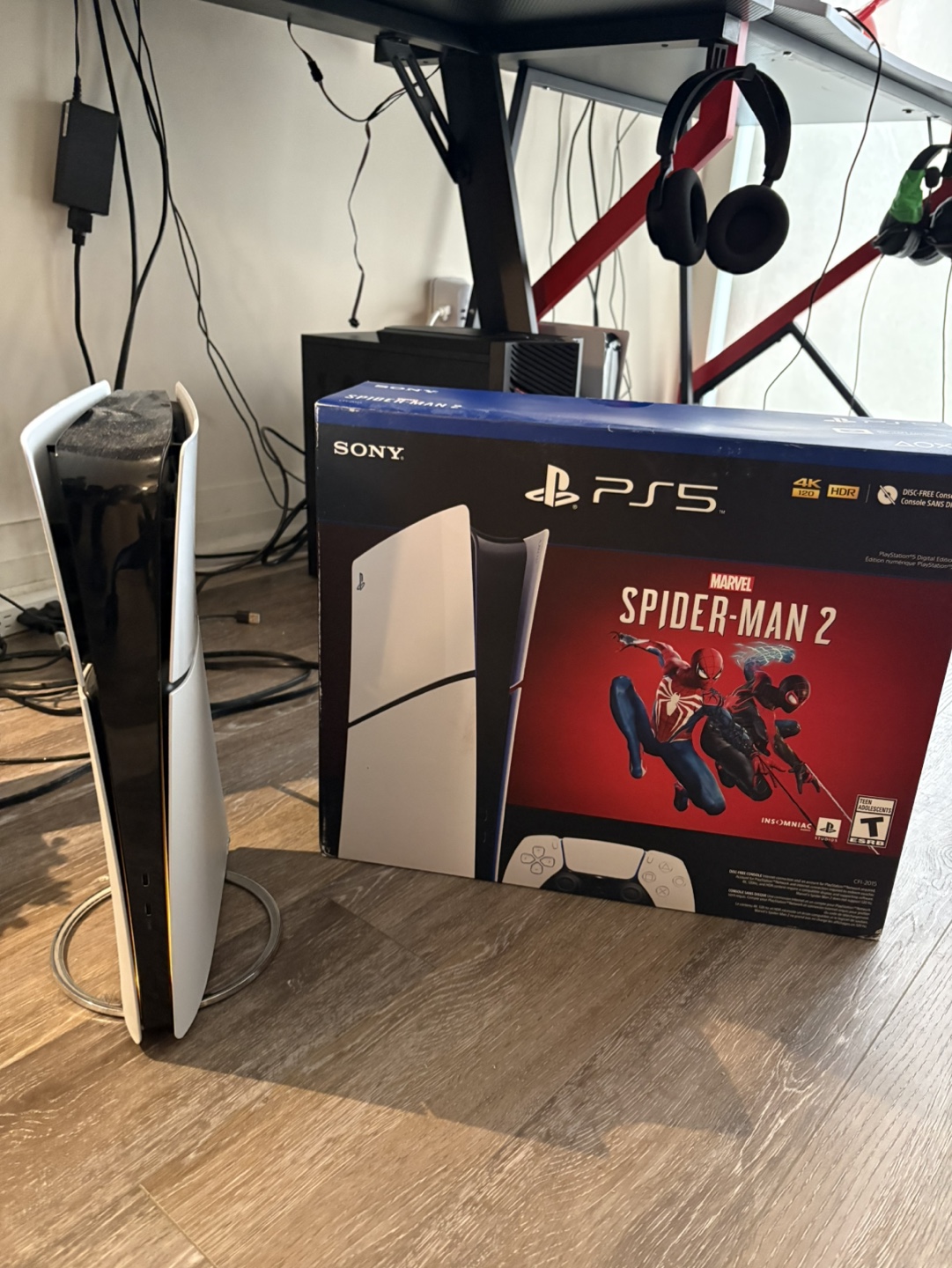 PS5  slim limited edition Console - photo 2