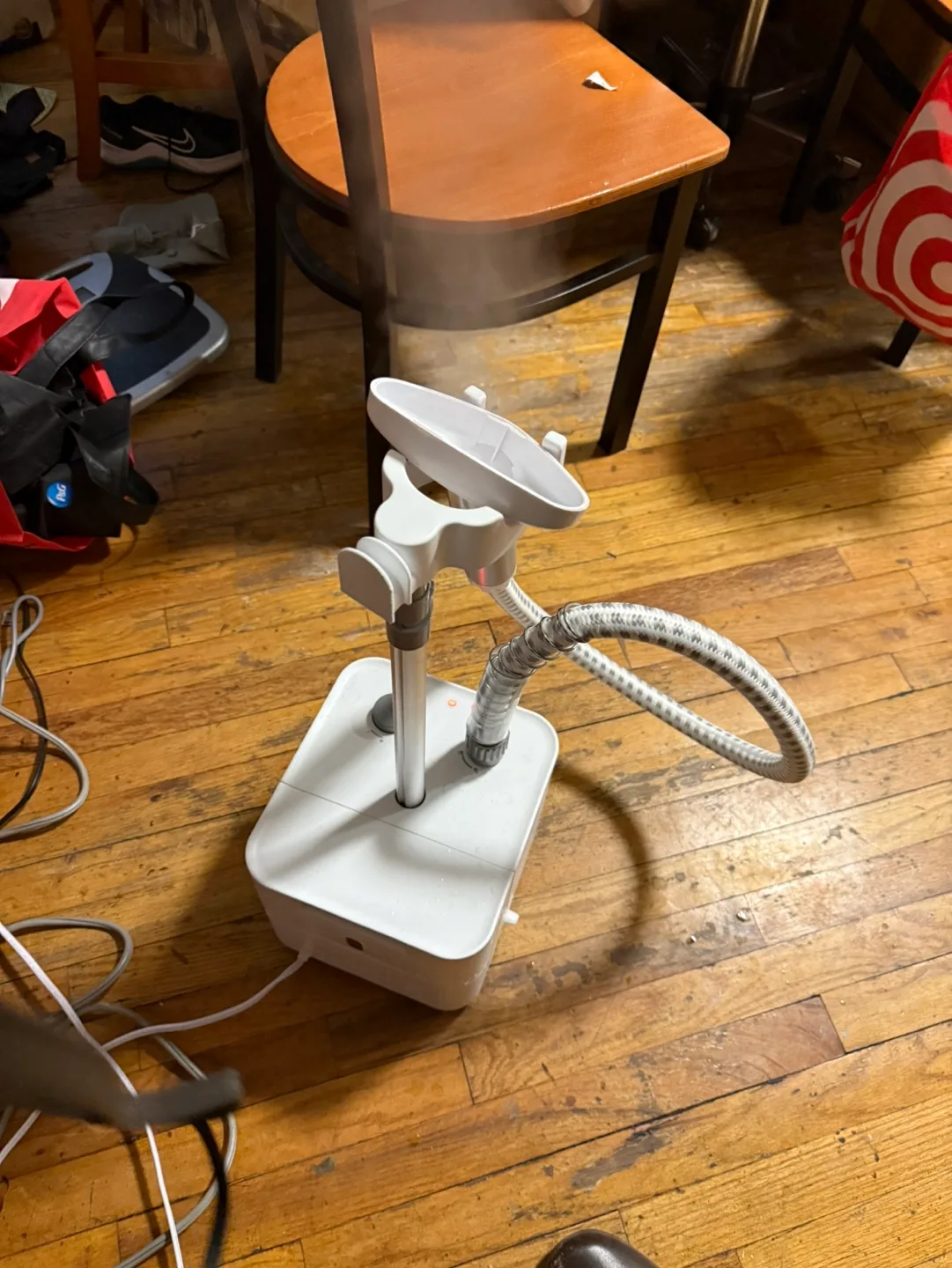 Sharper Image SI-470 Full Size Fabric Steamer image indicator(4)