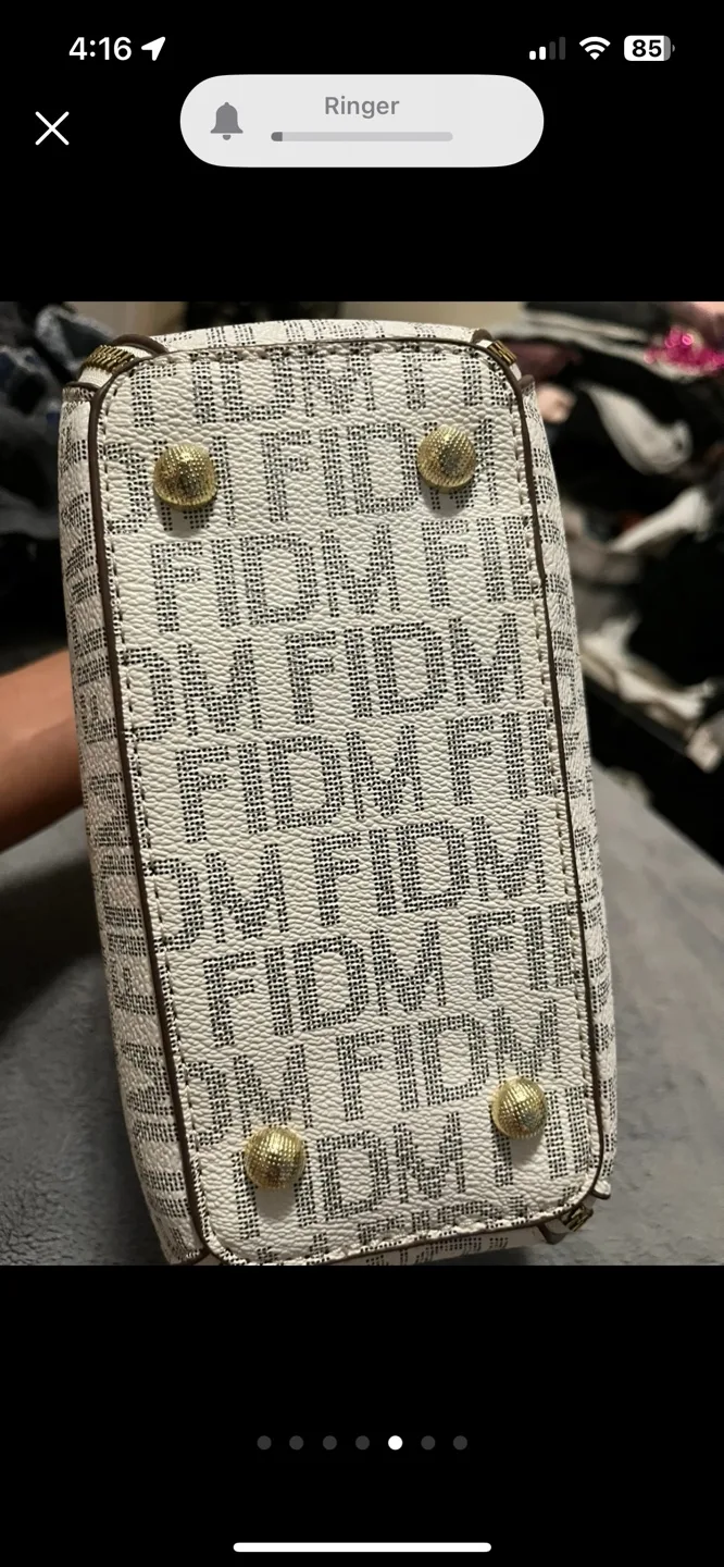 FIDM Designer Handbag image indicator(4)