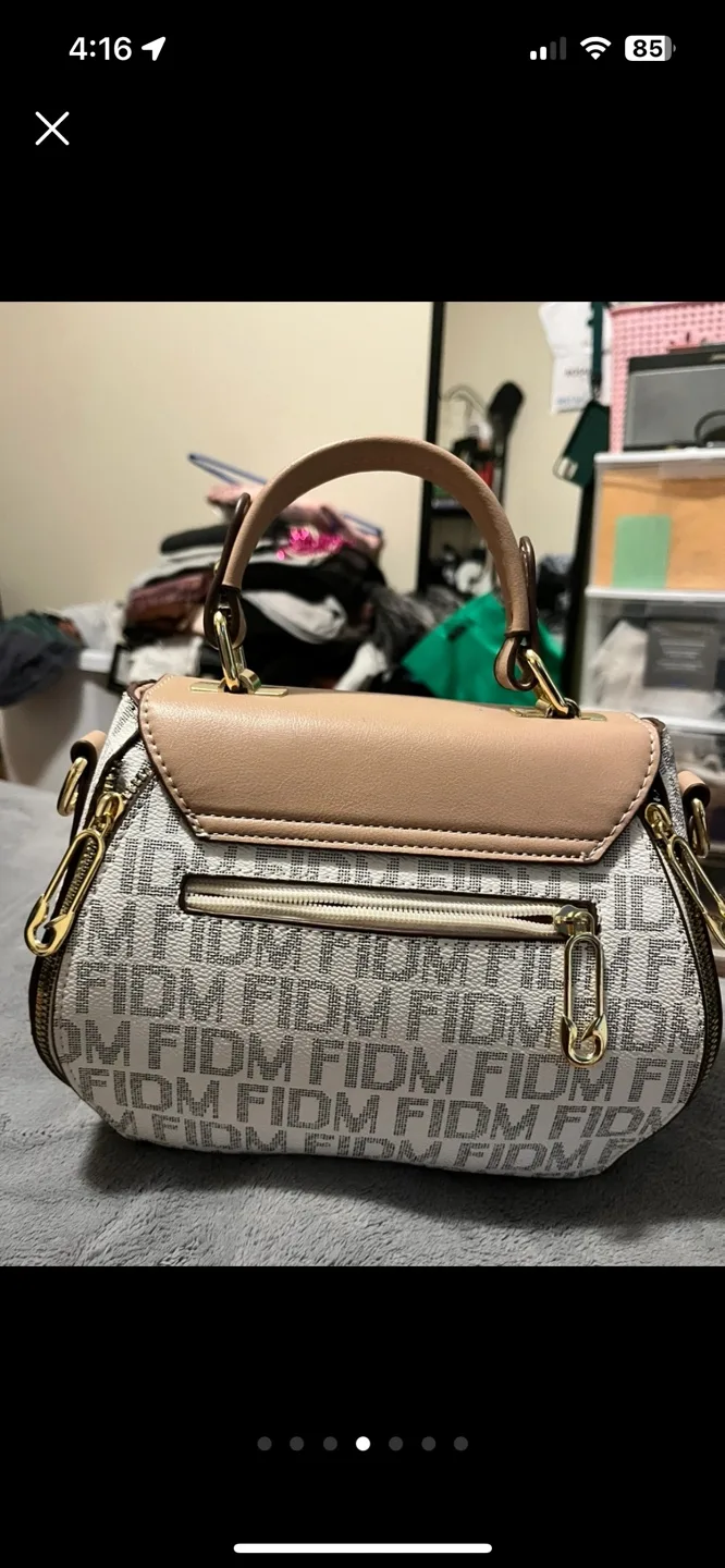 FIDM Designer Handbag image indicator(3)