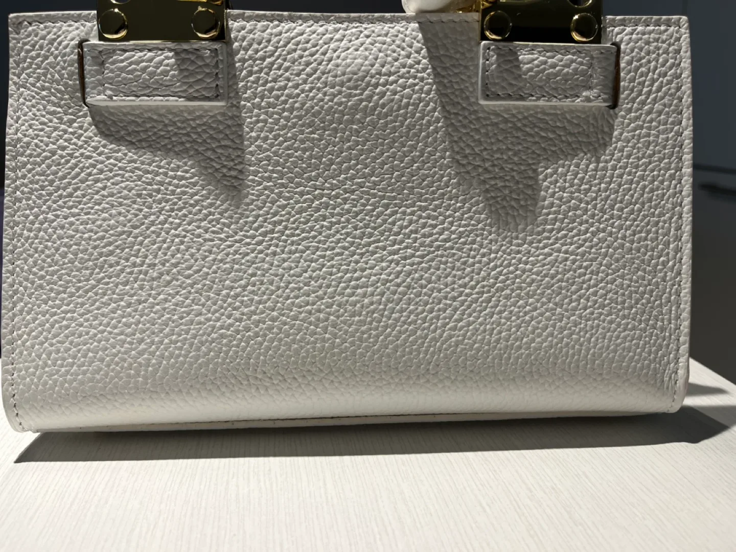 White Leather Handbag (brand new never used) image indicator(4)