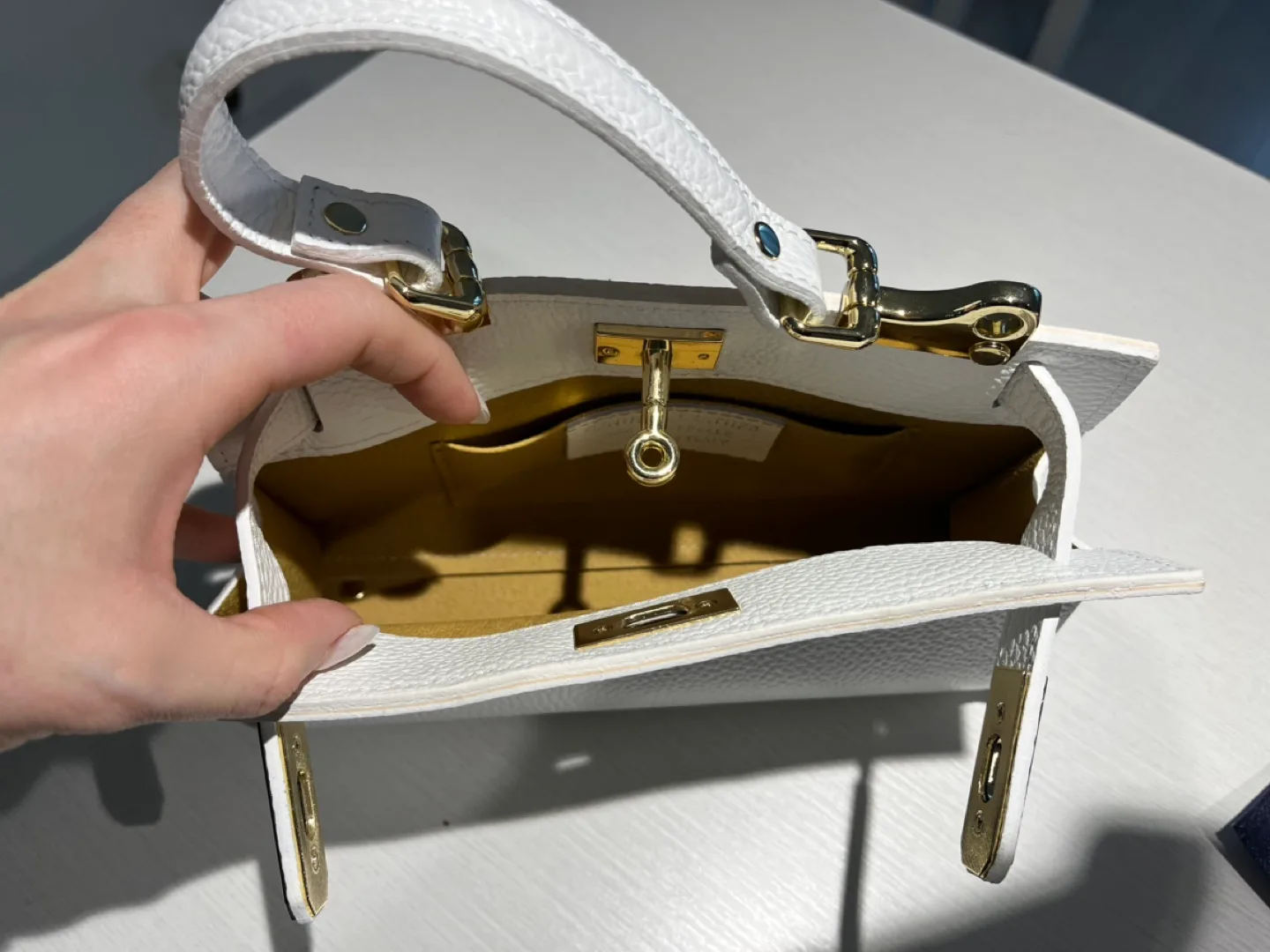 White Leather Handbag (brand new never used) image indicator(7)