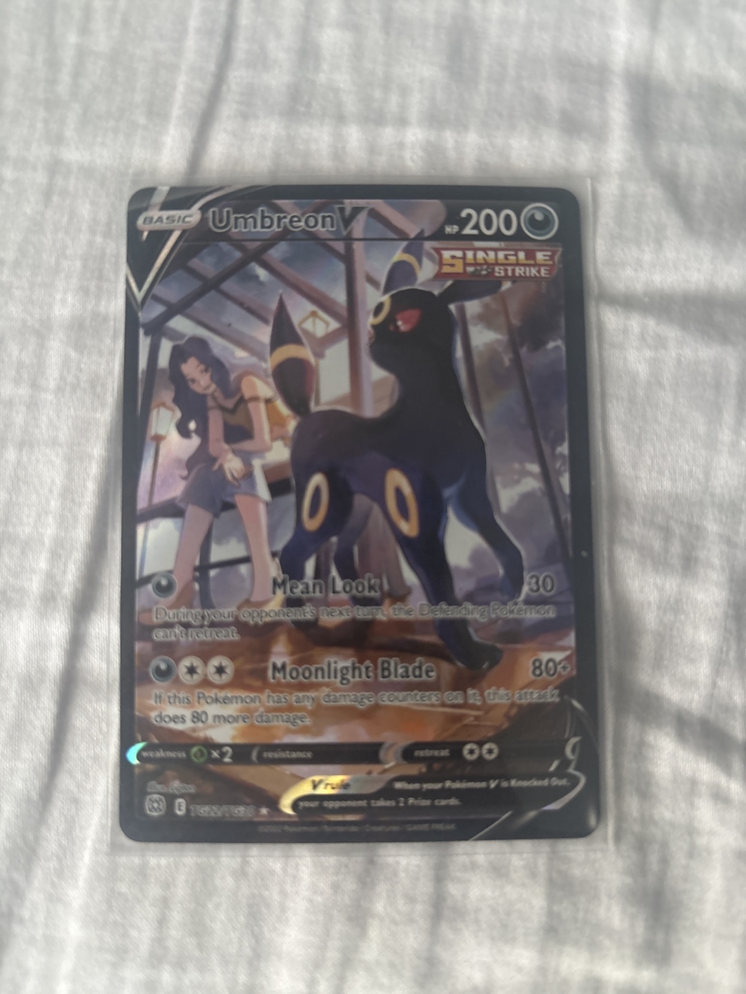 Pokemon Card - Umbreon V Single Strike