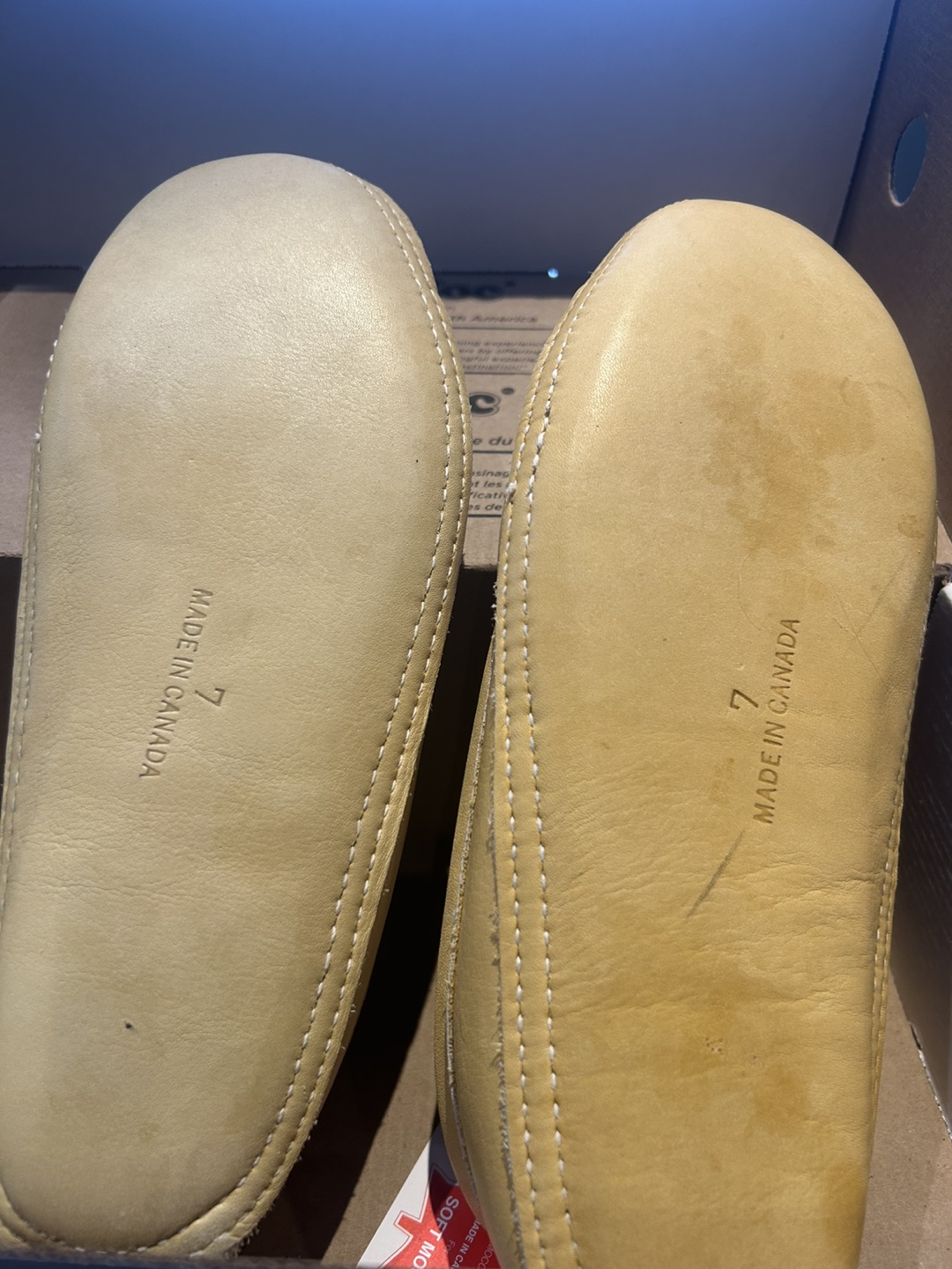 Women's Deerskin Moccasins. Made on the reservation. - photo 3