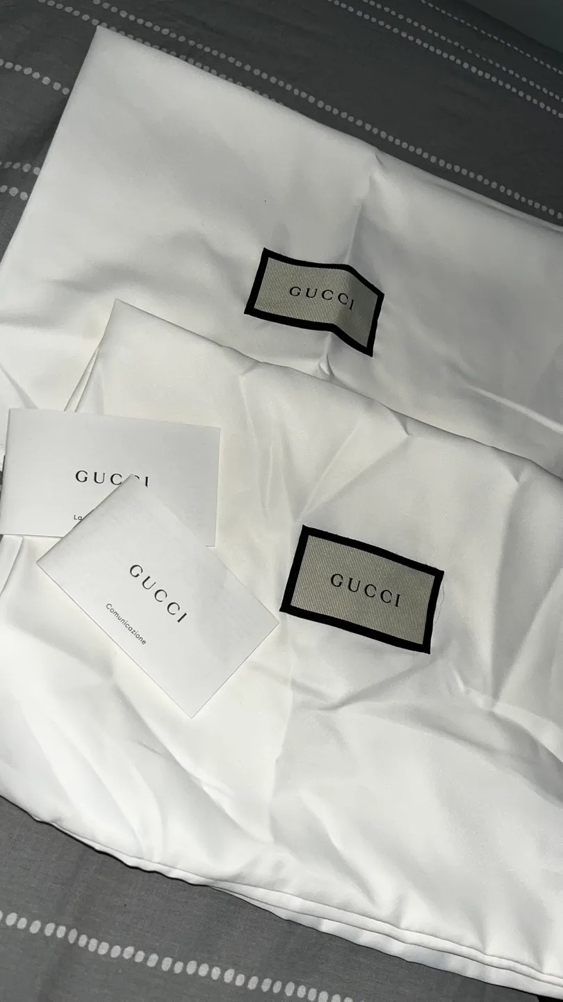 Gucci hightop sneakers image indicator(3)