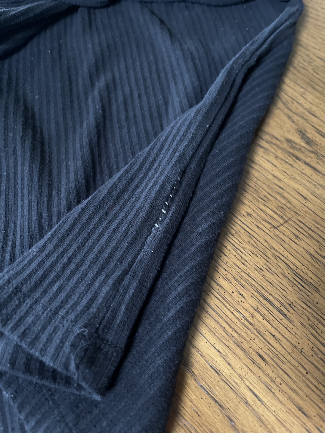 Black ribbed bell sleeve top #freecycle - photo 3