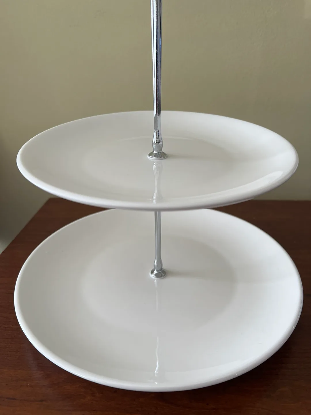 Three-Tiered Serving Stand thumbnail