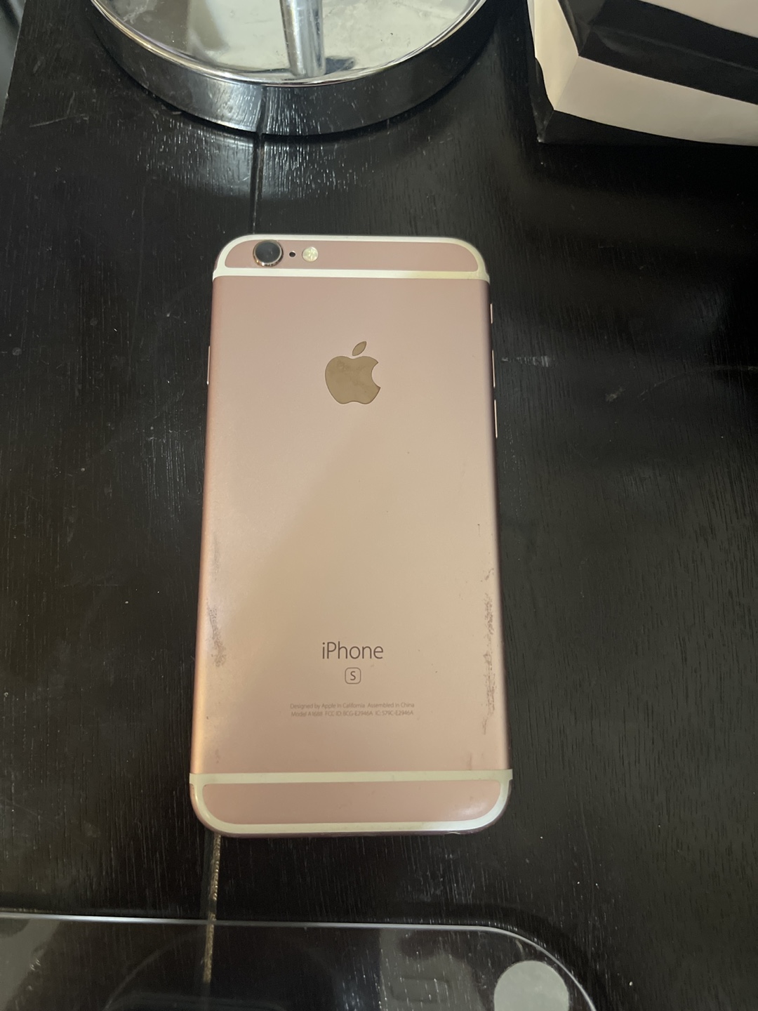 iPhone 6S Rose Gold - Cracked Screen - For Parts or Repair